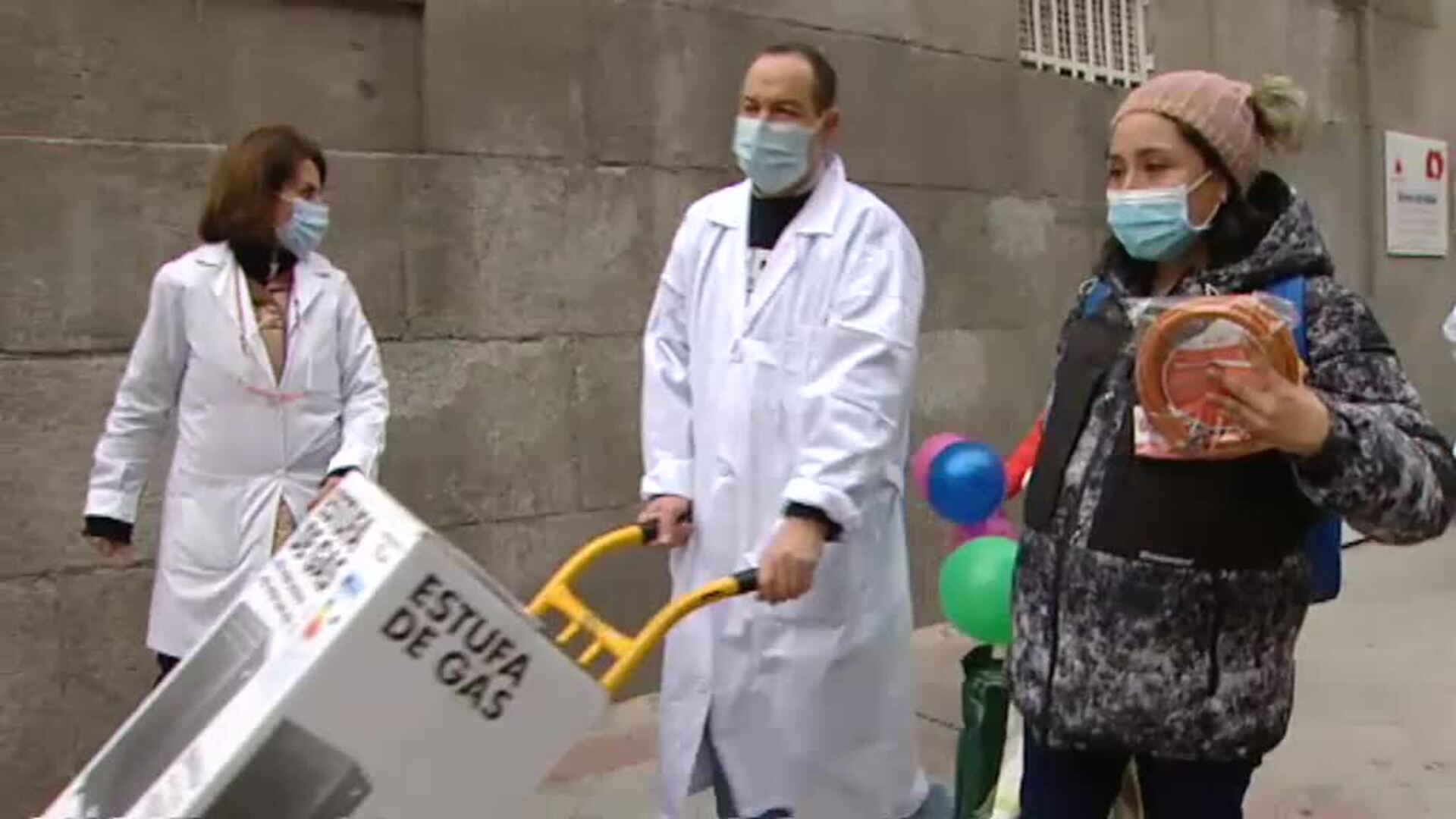 Aumentan las colas del hambre en nochebuena