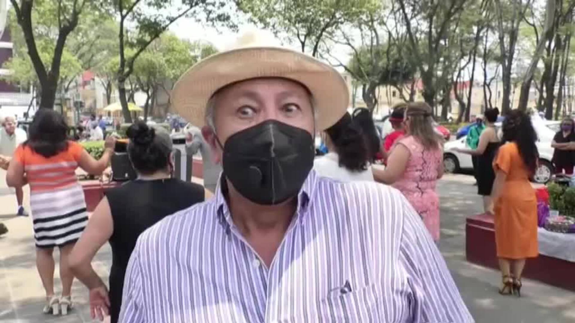 La tercera edad en México vuelve a bailar a medida que avanzan las vacunas