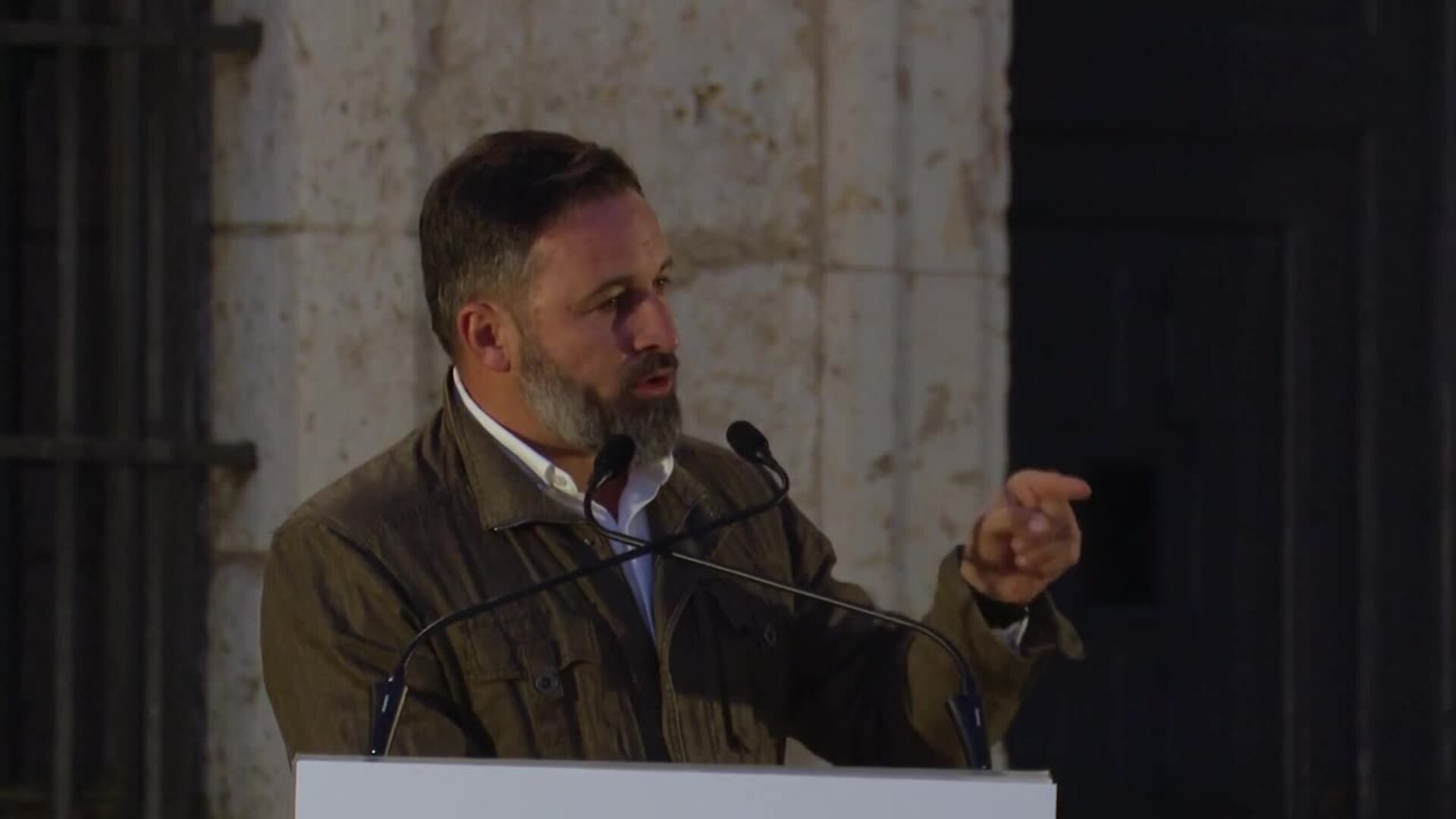 Abascal: &quot;El PP es una fotocopia barata del discurso progre&quot;