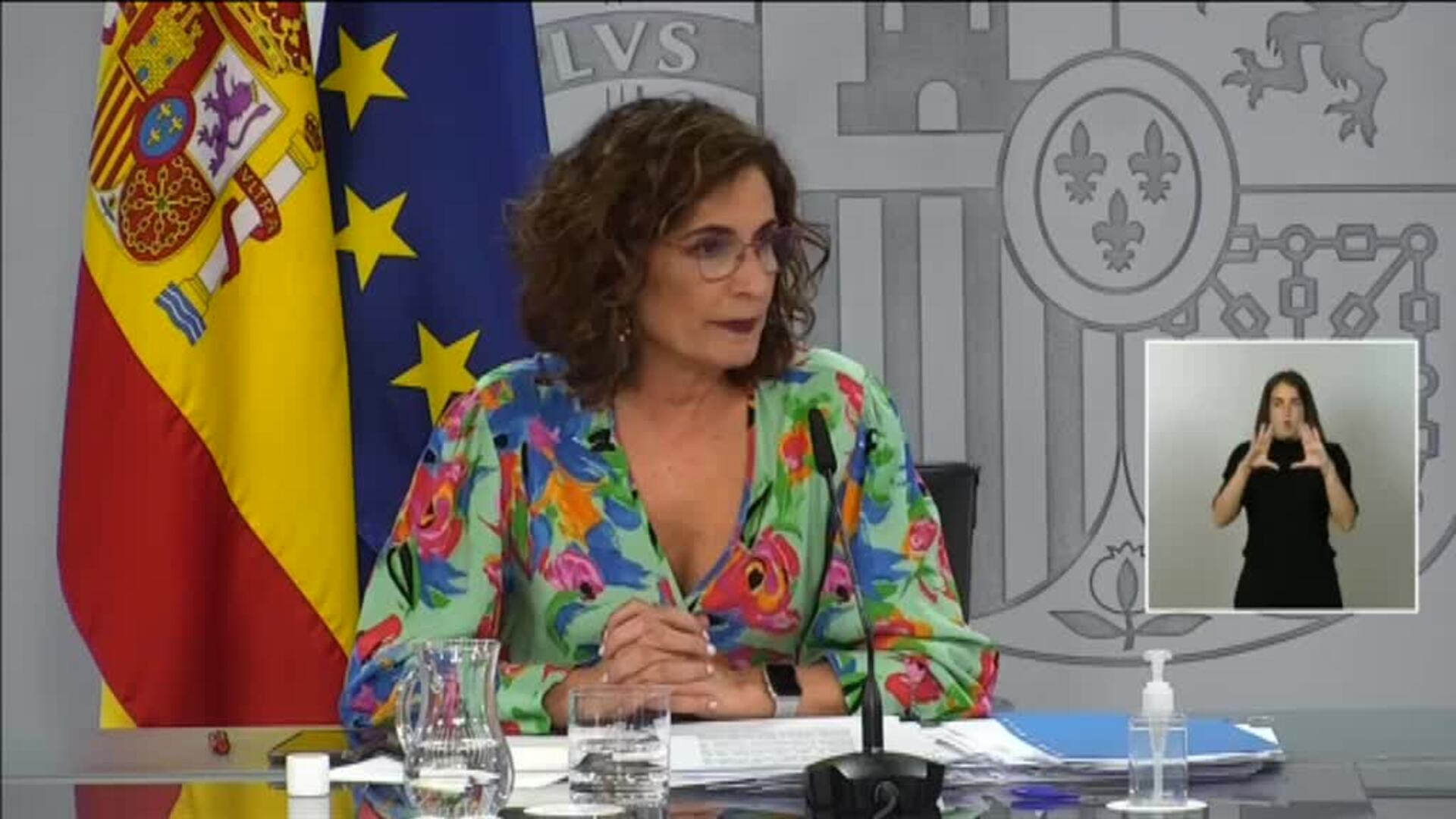 Montero: &quot;Todos aquellos que quieran celebrar eventos tienen que demostrar que las condiciones están aplicadas en cada uno de esos momentos&quot;