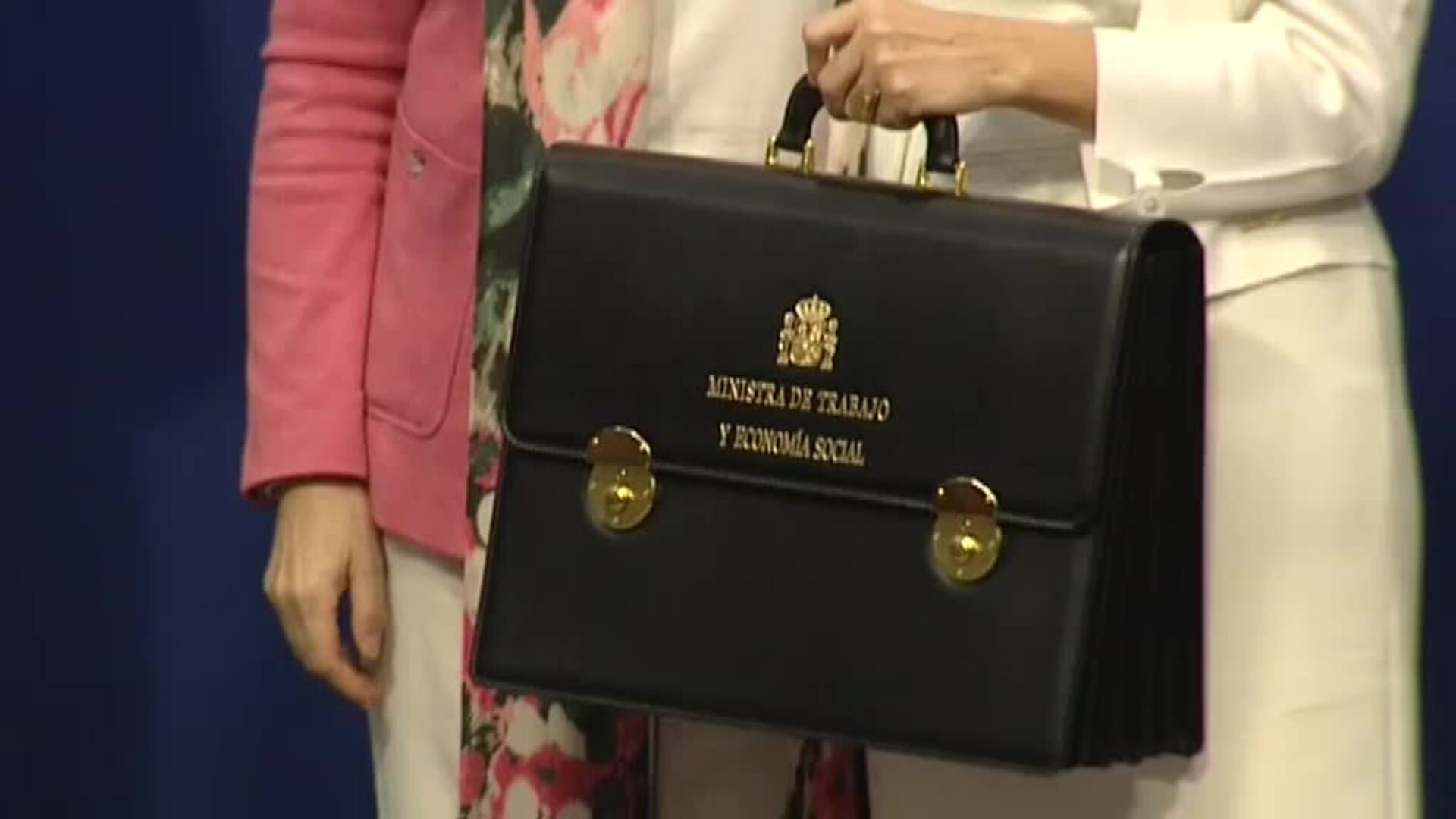 Sánchez e Iglesias se reúnen para diseñar su salida del Gobierno