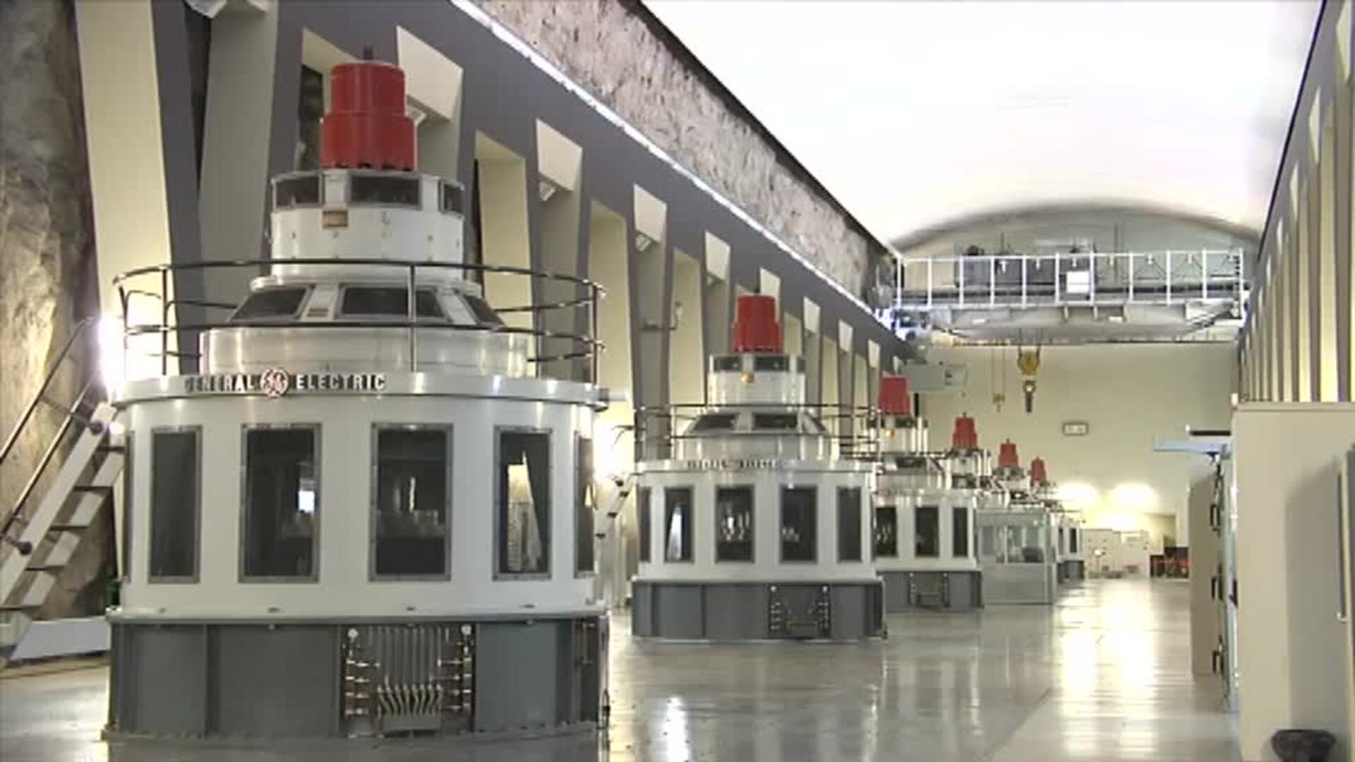 La vicepresidenta Ribera propone crear una empresa pública de electricidad