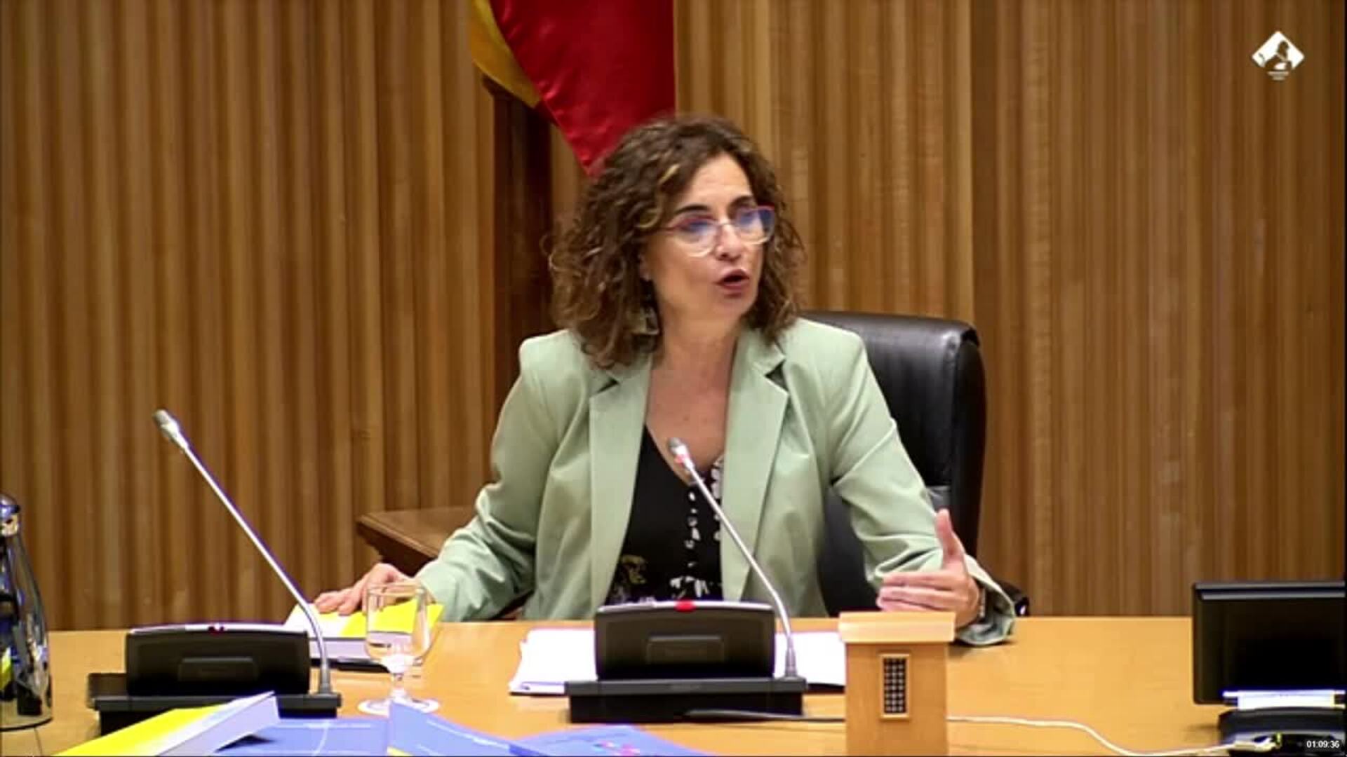 Montero tilda de &quot;históricos&quot; los PGE de 2021