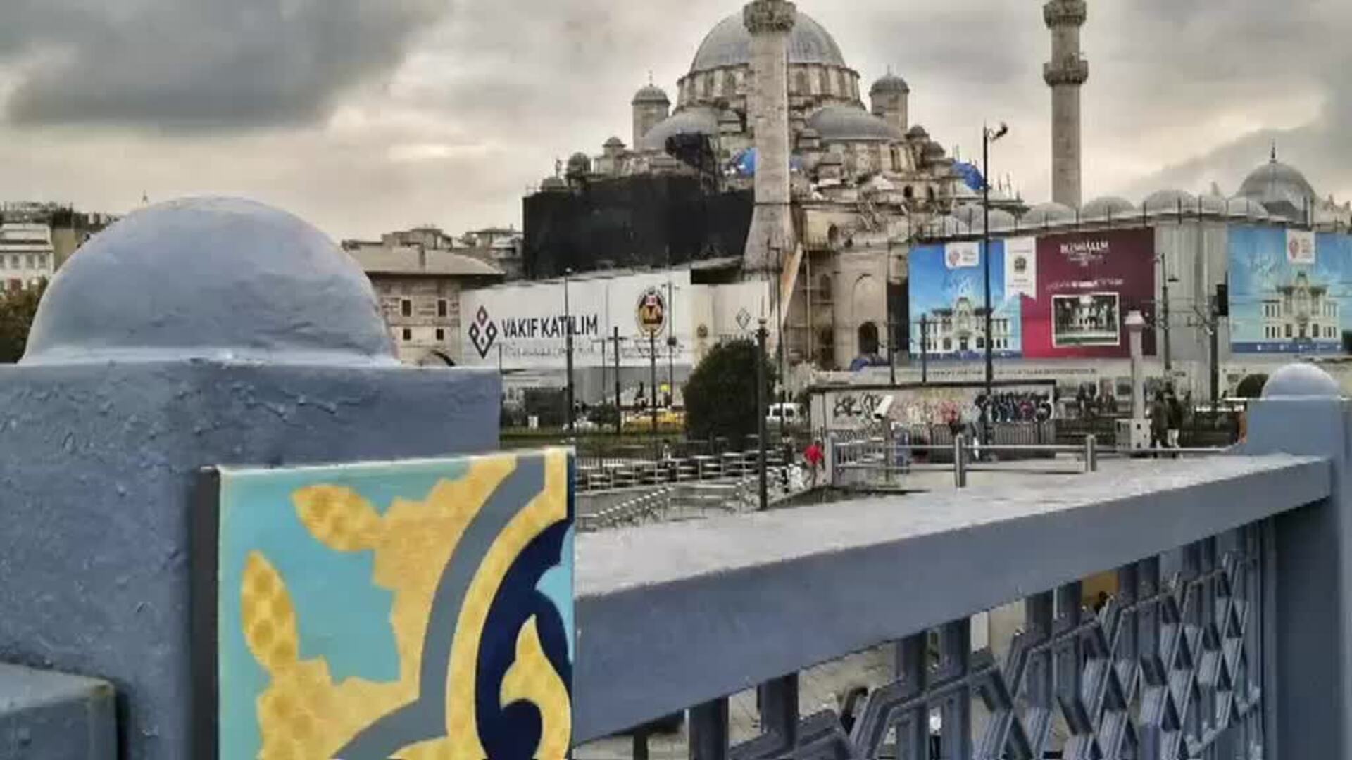 Las baldosas viajeras que no dejan de hacer kilómetros