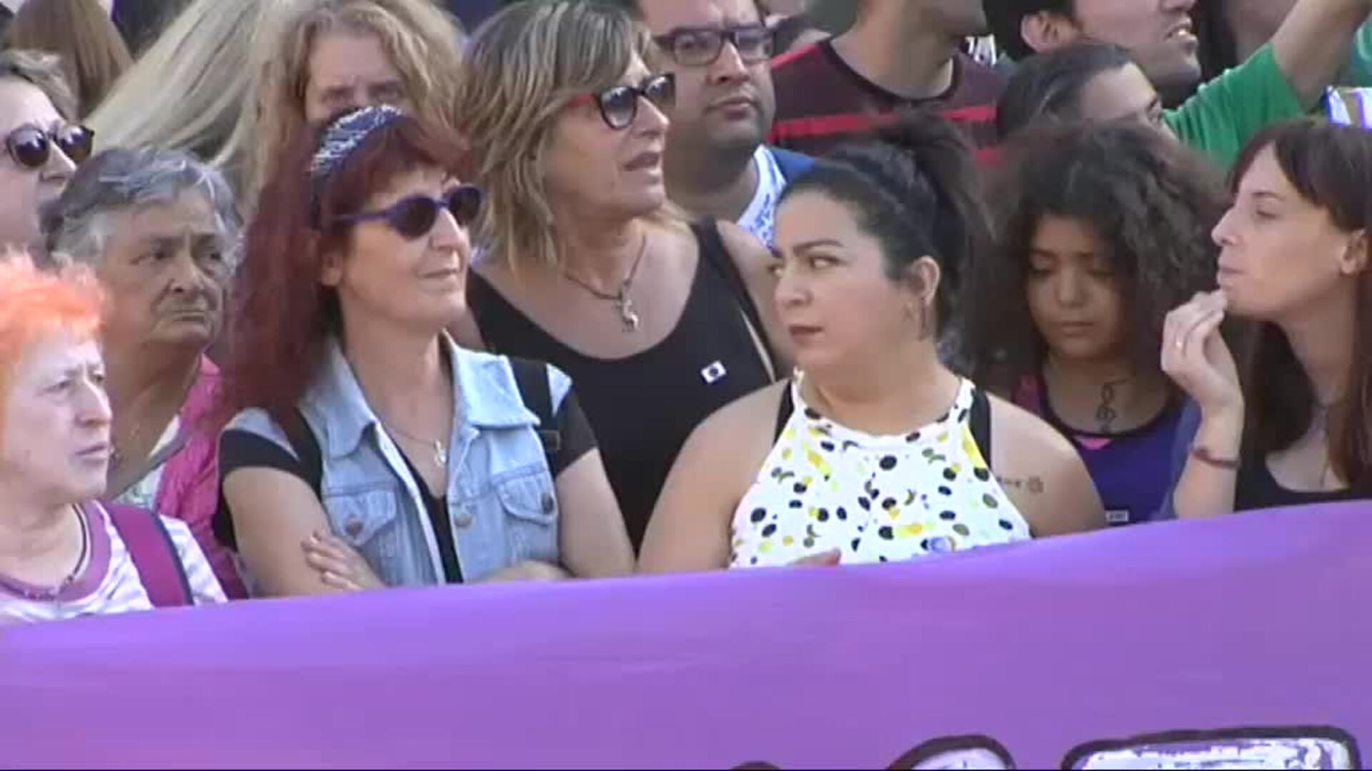 Miles de personas se manifiestan en Bilbao contra la violencia machista