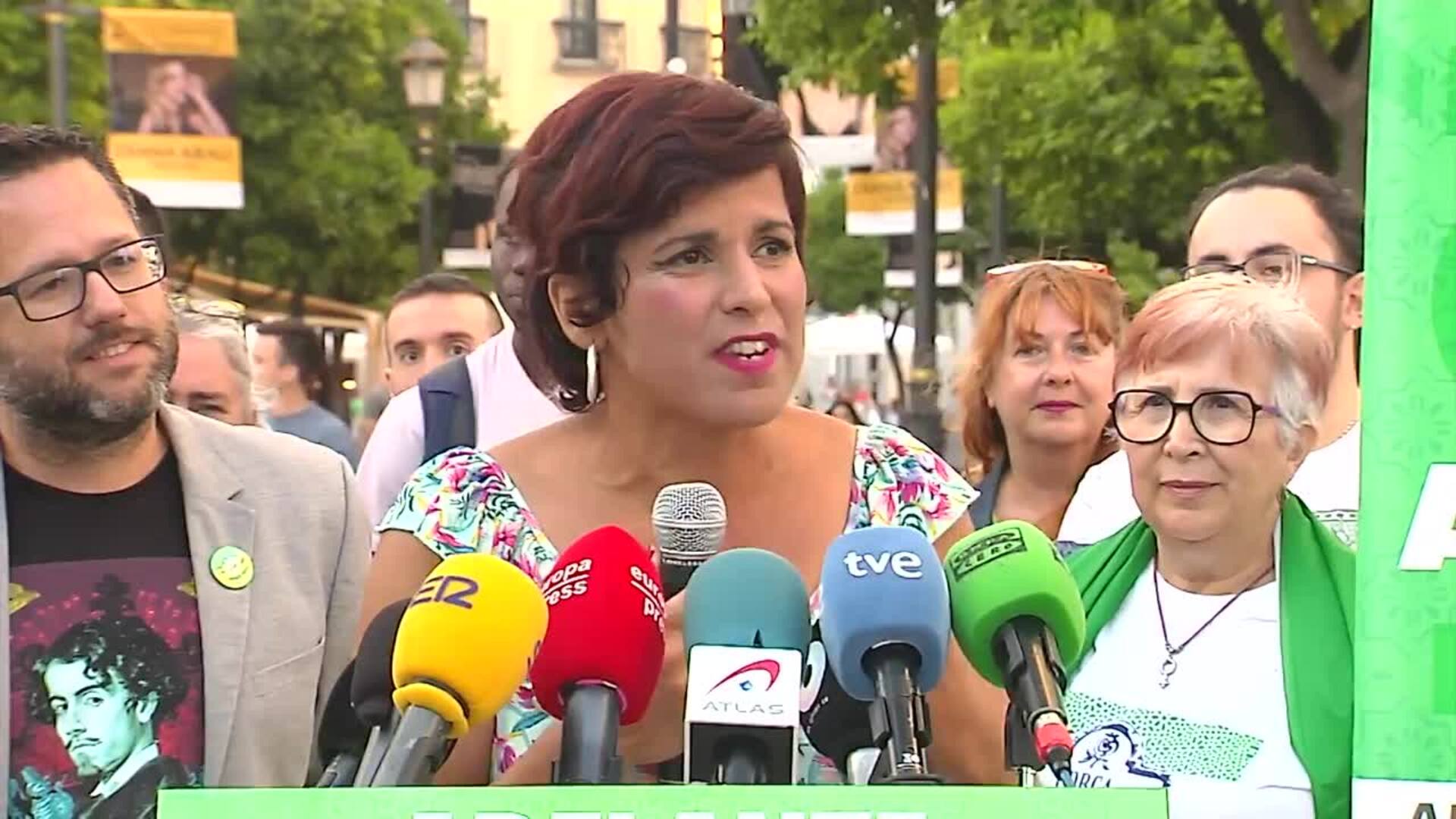 Teresa Rodríguez reivindica andalucismo &quot;a pesar de la corrupción de la derecha y la izquierda&quot;