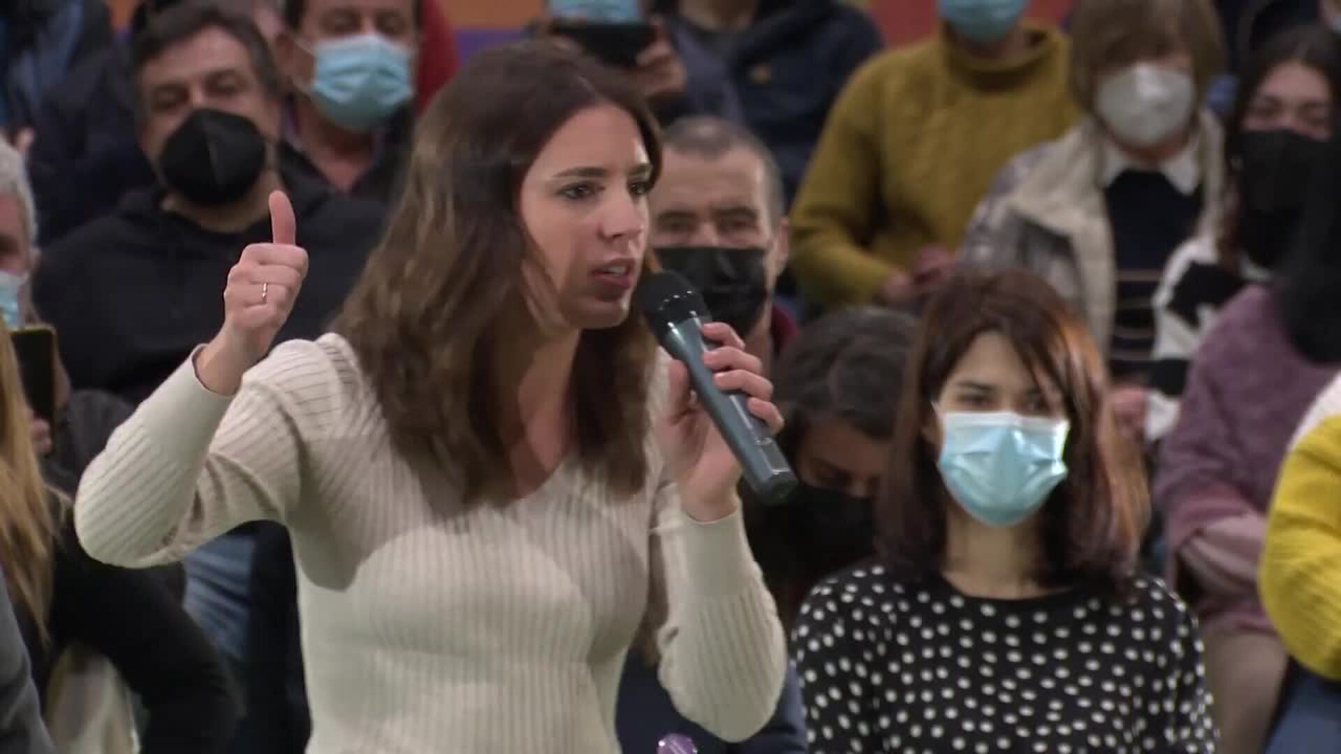 Montero: &quot;La pregunta clave de estas elecciones es que ha hecho por ti Mudanzas Mañueco&quot;