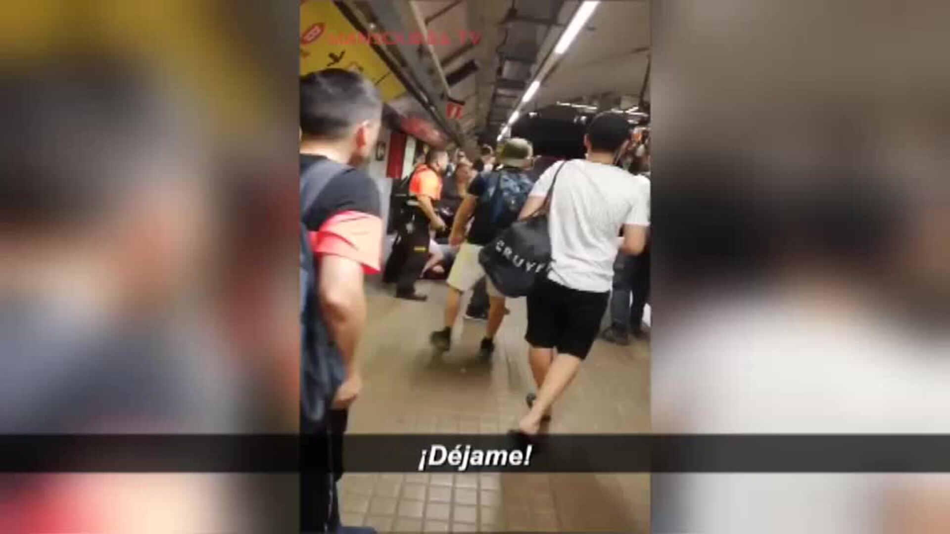 Violento enfrentamiento entre carteristas y agentes de seguridad del Metro de Barcelona