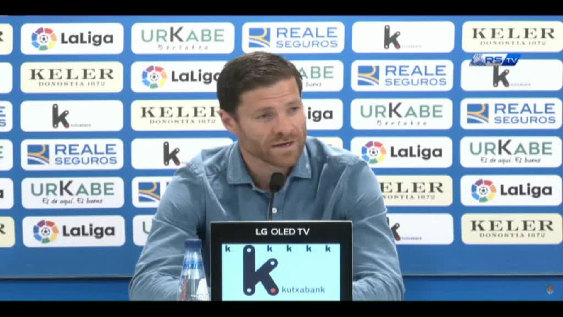 Xabi Alonso se despide como técnico de la Real Sociedad B