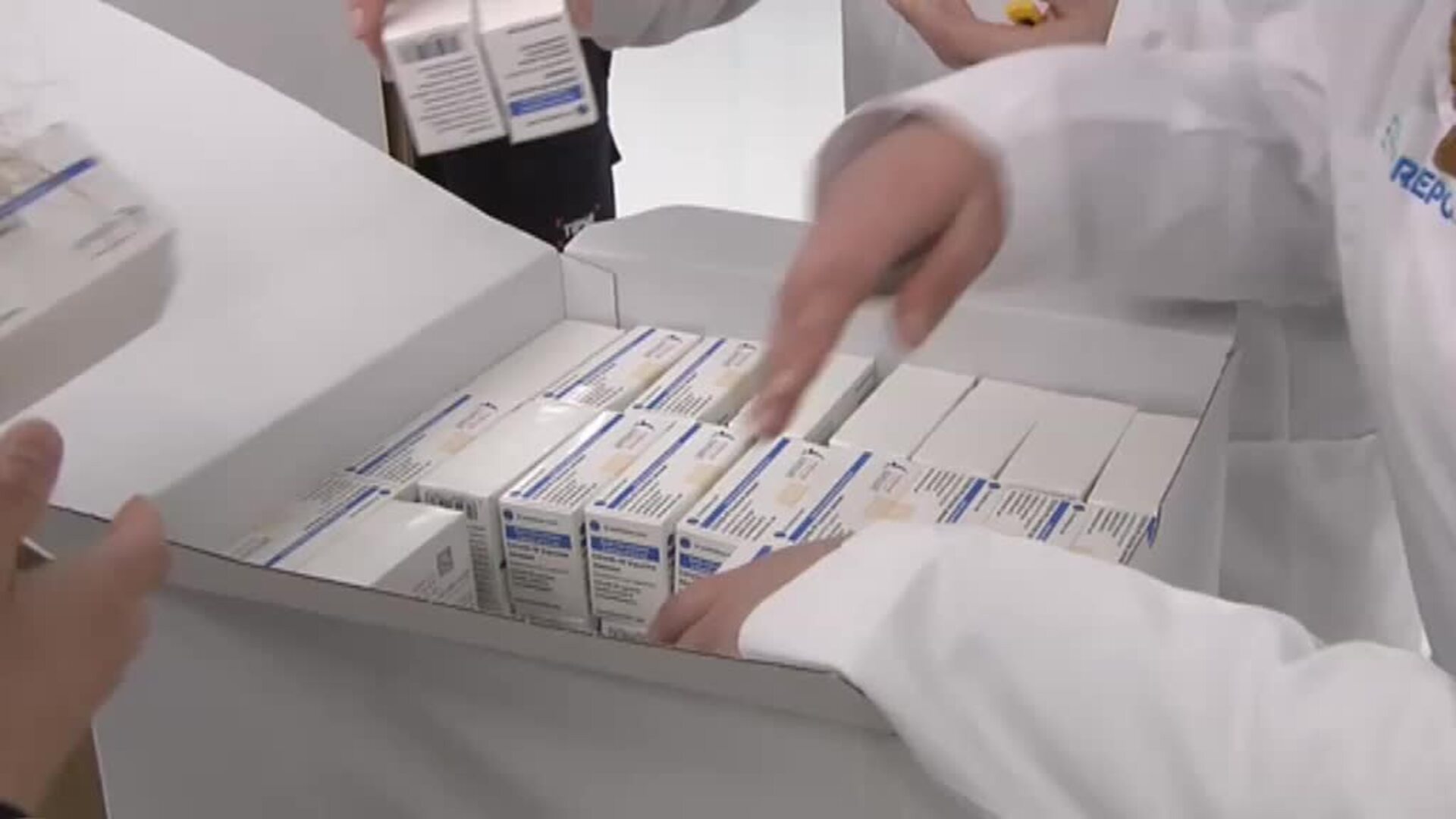 Las vacunas de Janssen se empezarán a administrar entre mañana y el viernes