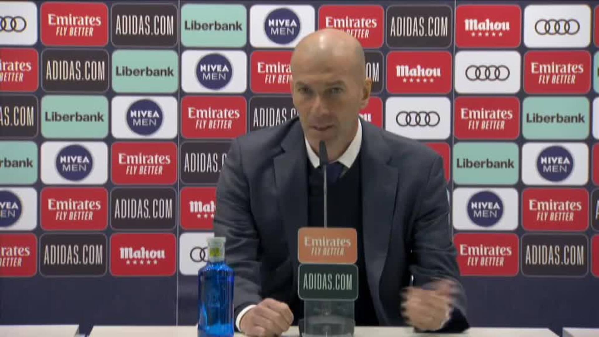 Zidane: &quot;Hay que creer más. Tenemos que encontrar el hueco sin volvernos locos&quot;