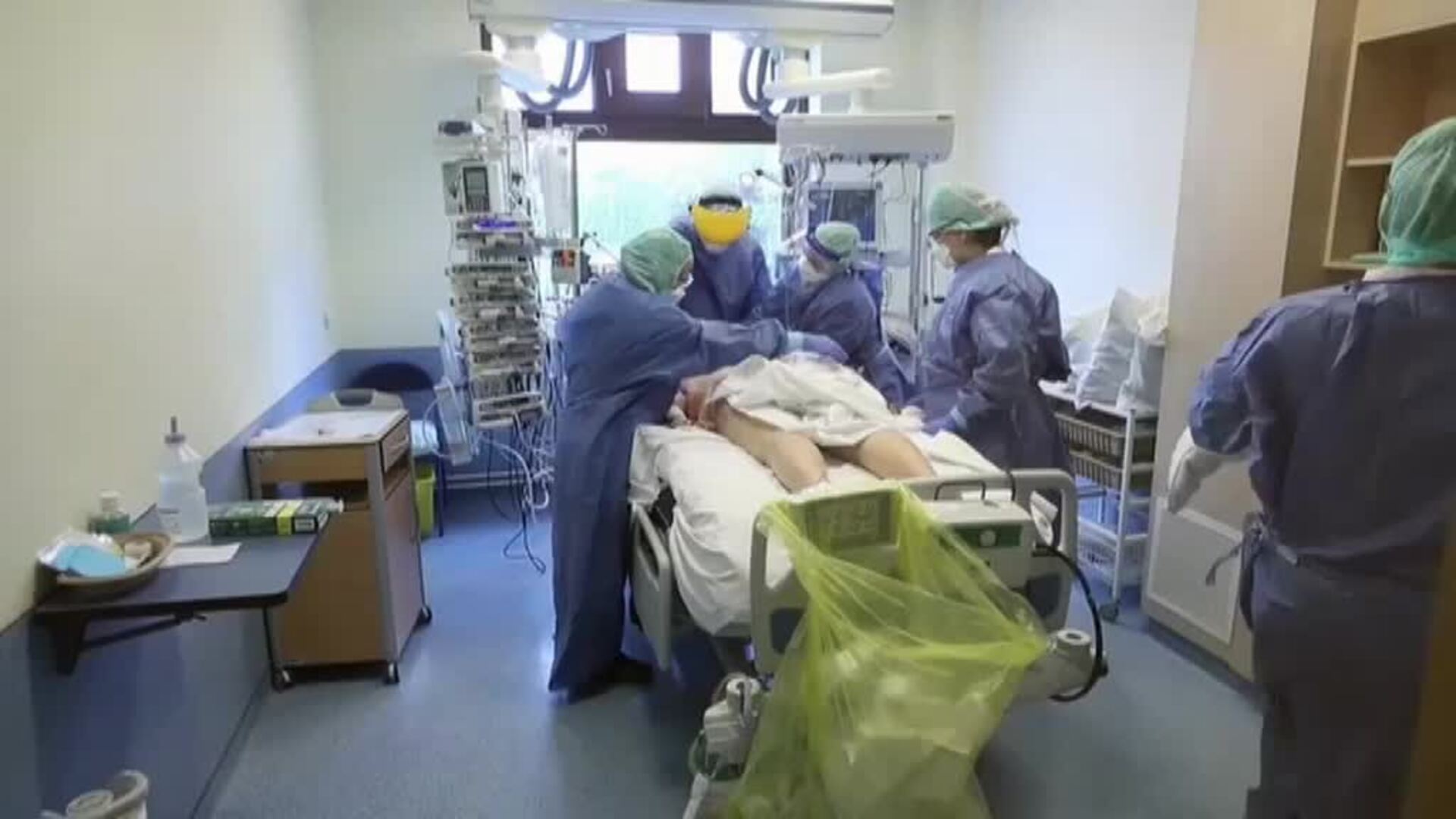 Confinamiento total en Gales e Irlanda