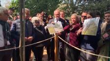 Roma estrena el primer balcón natural sobre el Tíber, un paseo de madera con vistas al río