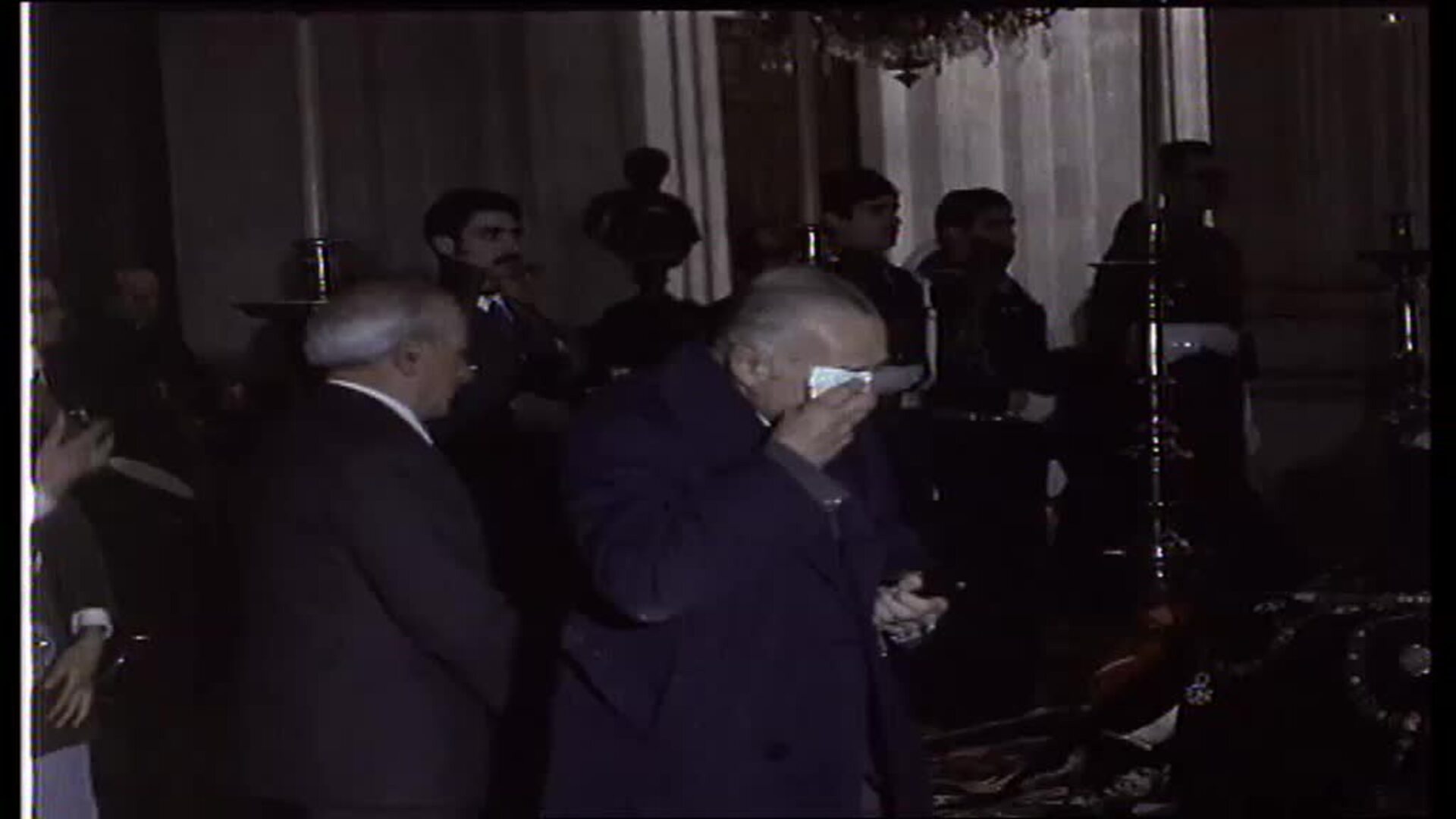 &quot;Franco debería estar acartonado pero se deberían distinguir sus rasgos&quot;