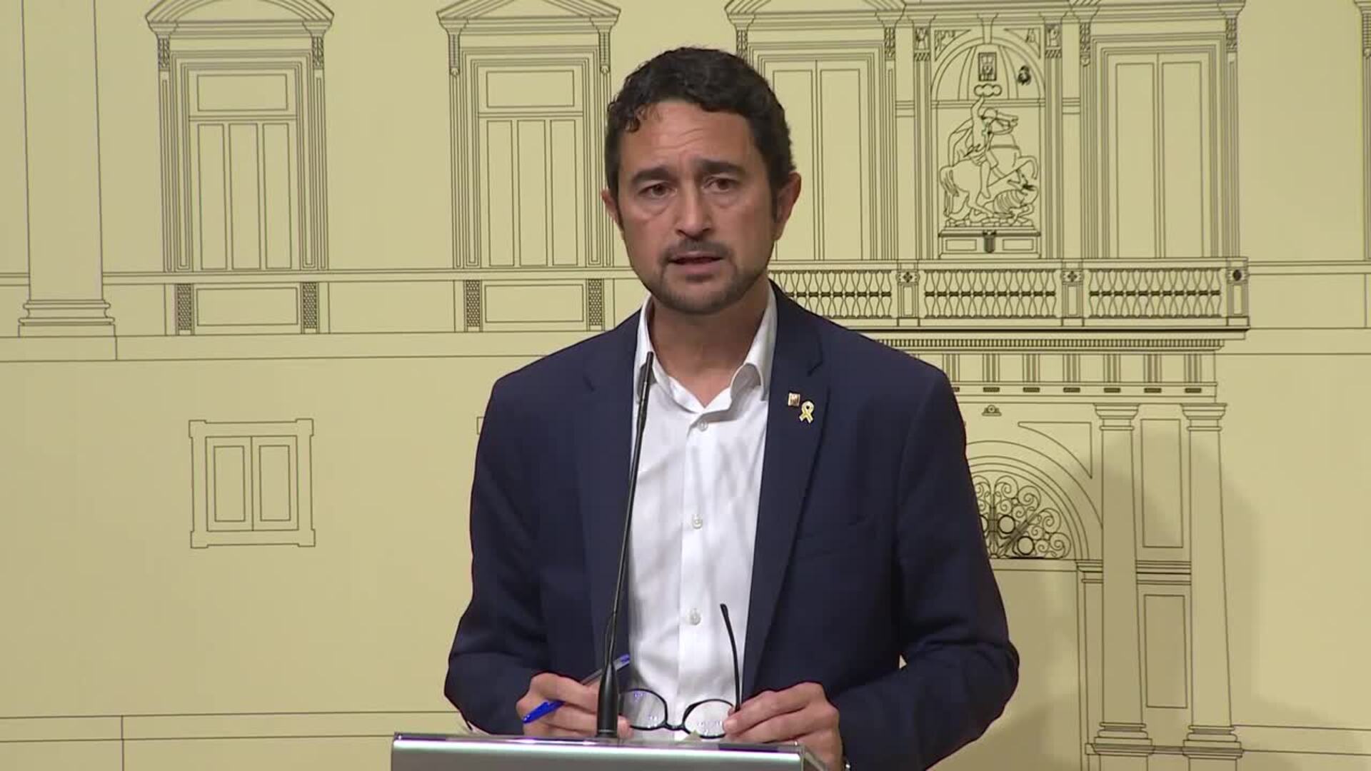 Torra emplaza a Colau a negociar los presupuestos