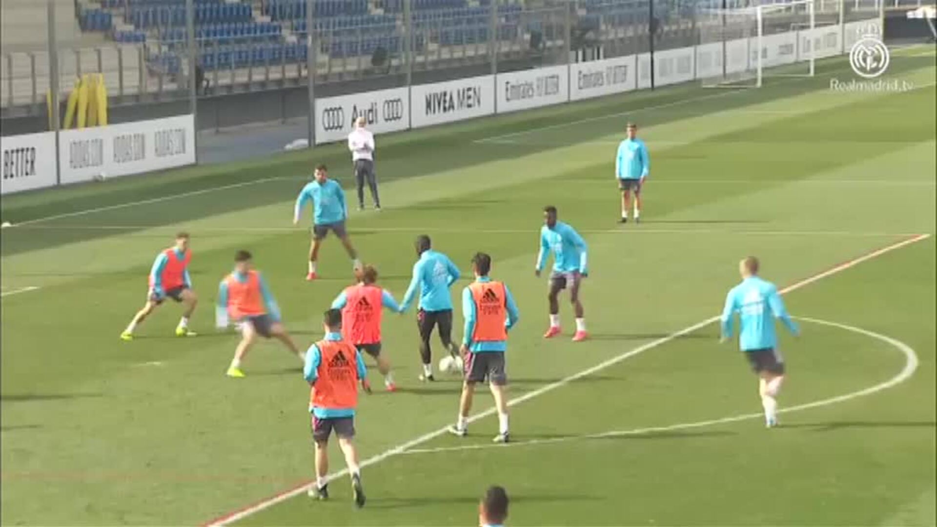 Zidane tiene solo 12 jugadores de campo disponibles