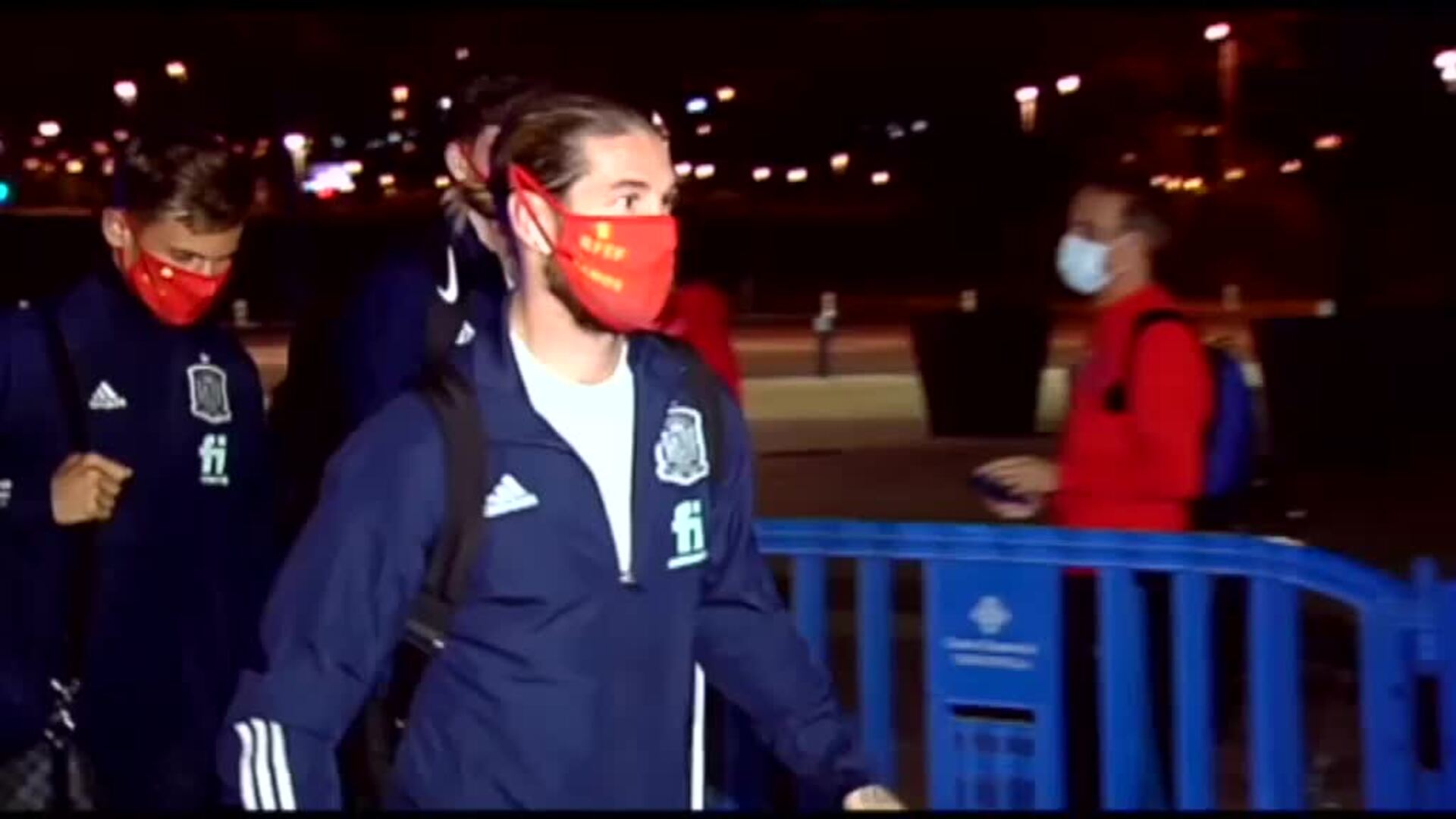 La selección española llega a Sevilla donde espera a Alemania