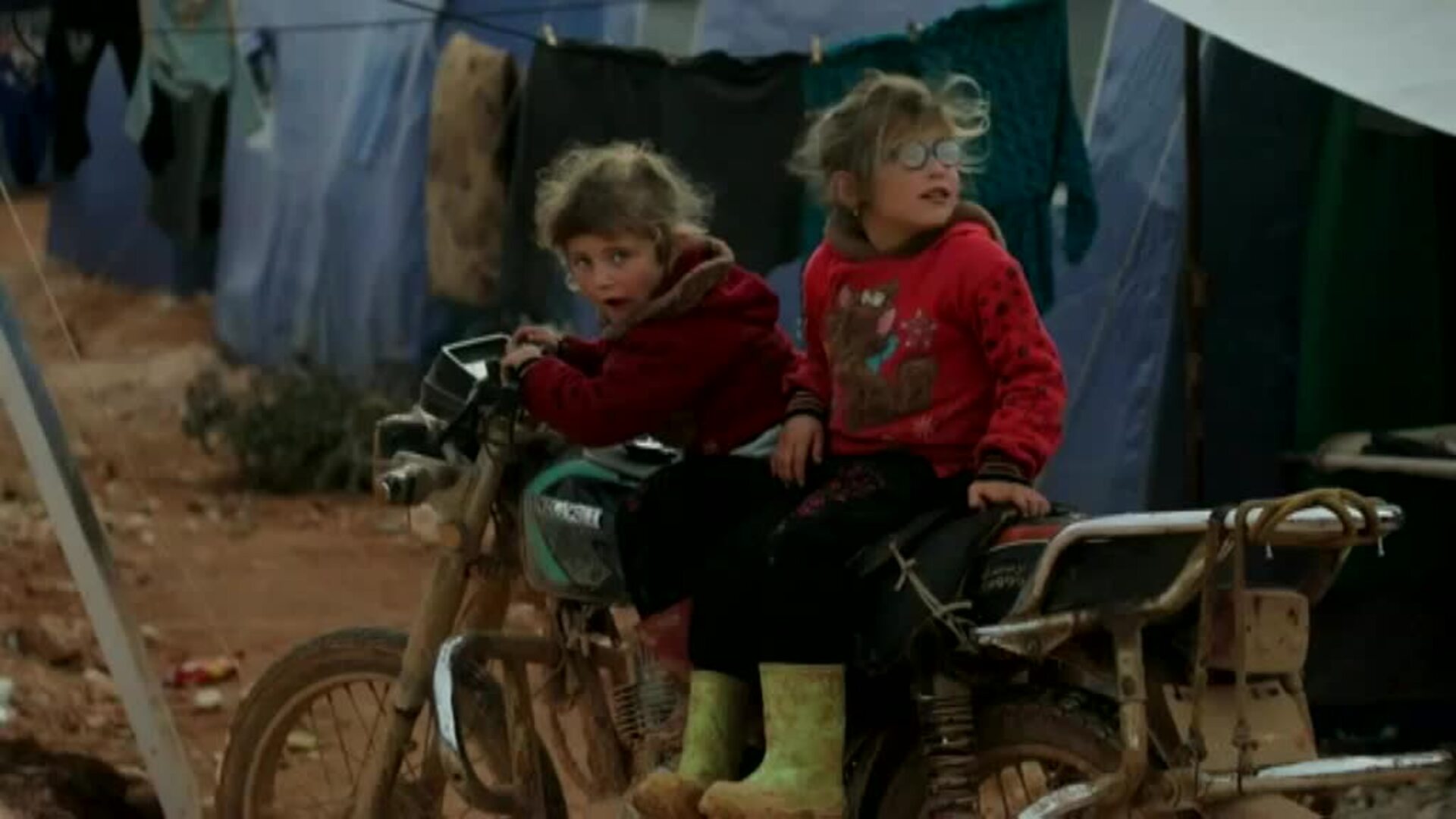 Erdogan y Putin acuerdan un alto el fuego en Siria en medio de una grave crisis humanitaria