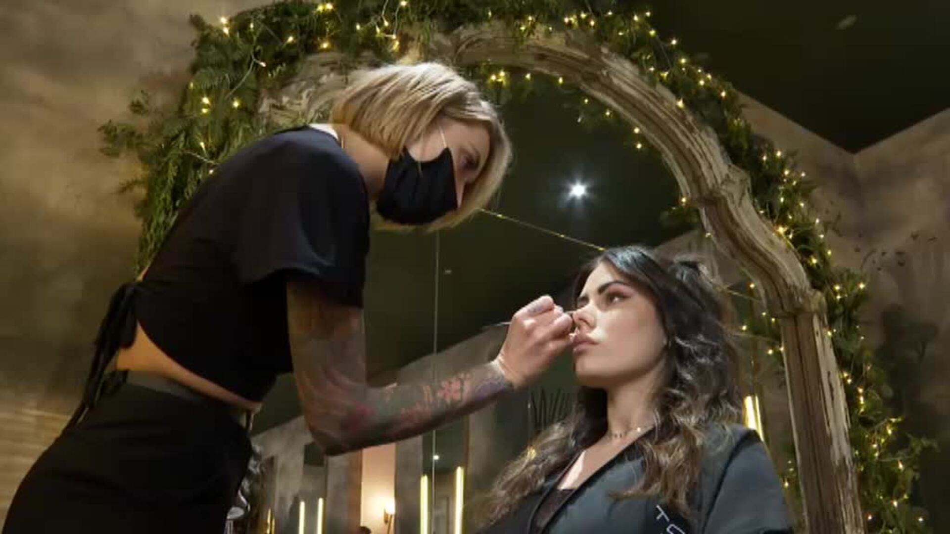 Maquillaje y mascarilla: los ojos serán los protagonistas en los &#039;looks&#039; navideños de 2020