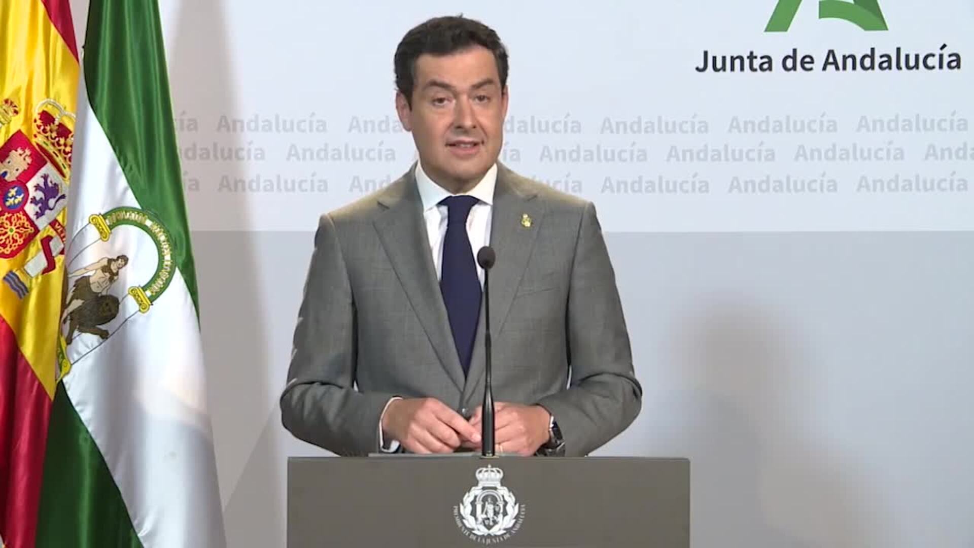 Moreno pide disculpas por la distribución de mascarillas defectuosas