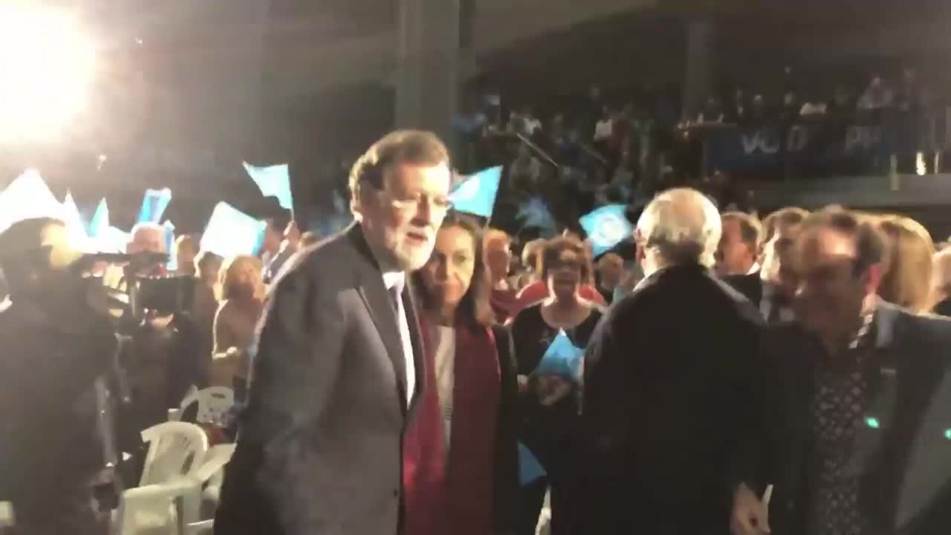 Rajoy junto a Feijóo en un acto de campaña en Galicia