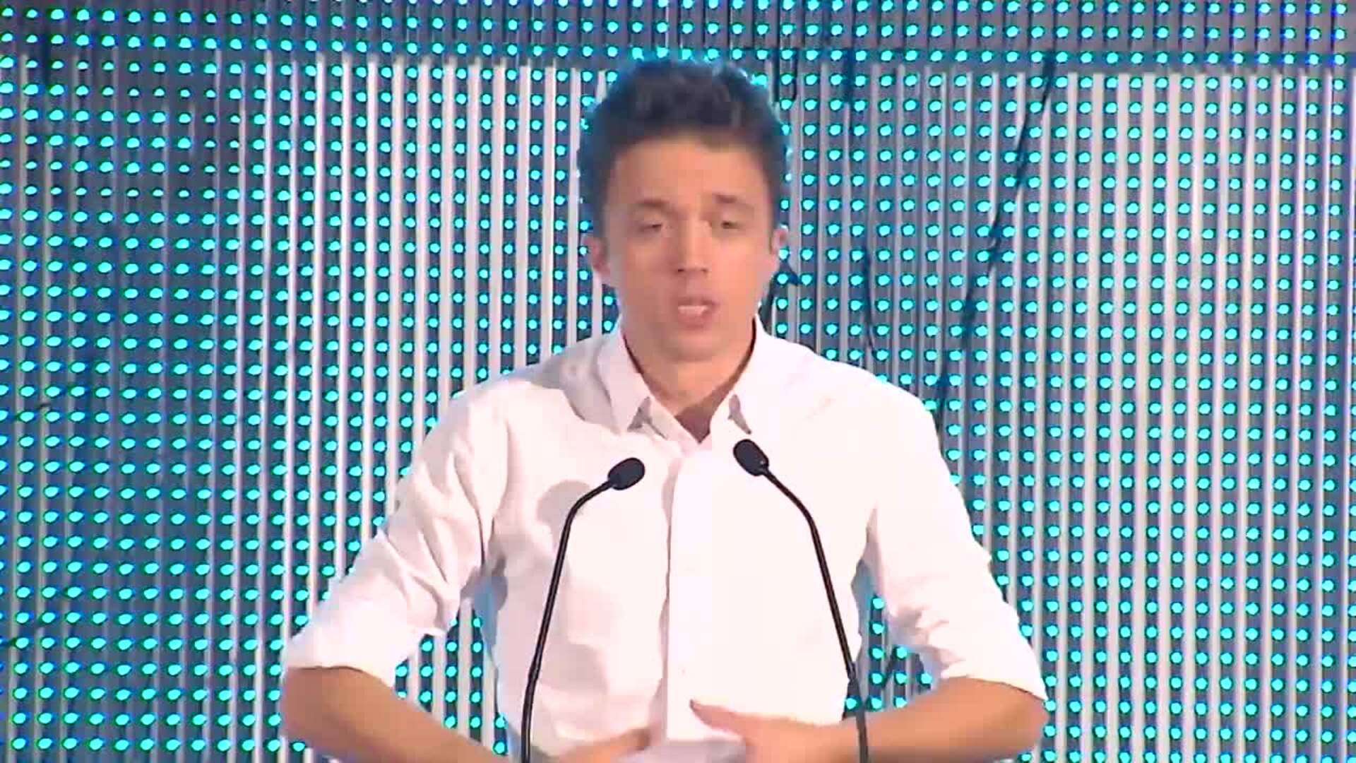 Errejón pide votar para que PP y Vox no tengan otra oportunidad