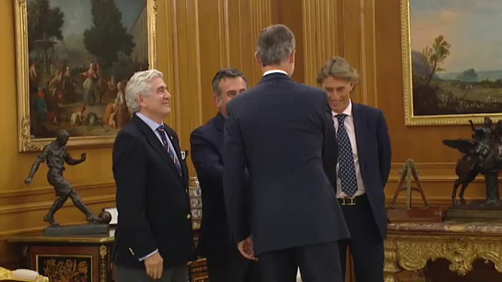 El Rey Felipe VI recibe en la Zarzuela a los mejores golfistas españoles