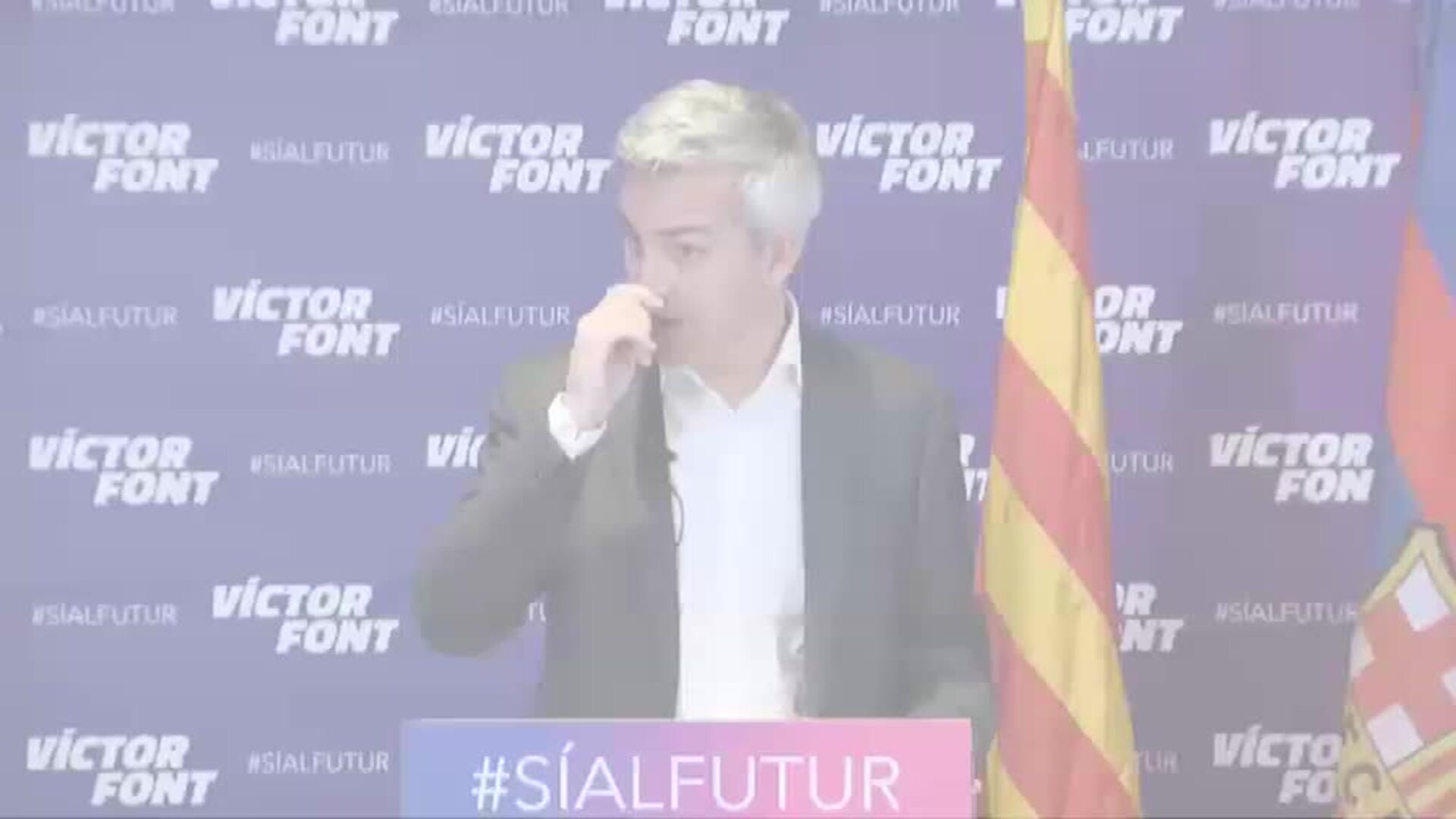 Víctor Font sale al paso de los cantos de sirena del PSG hacia Messi