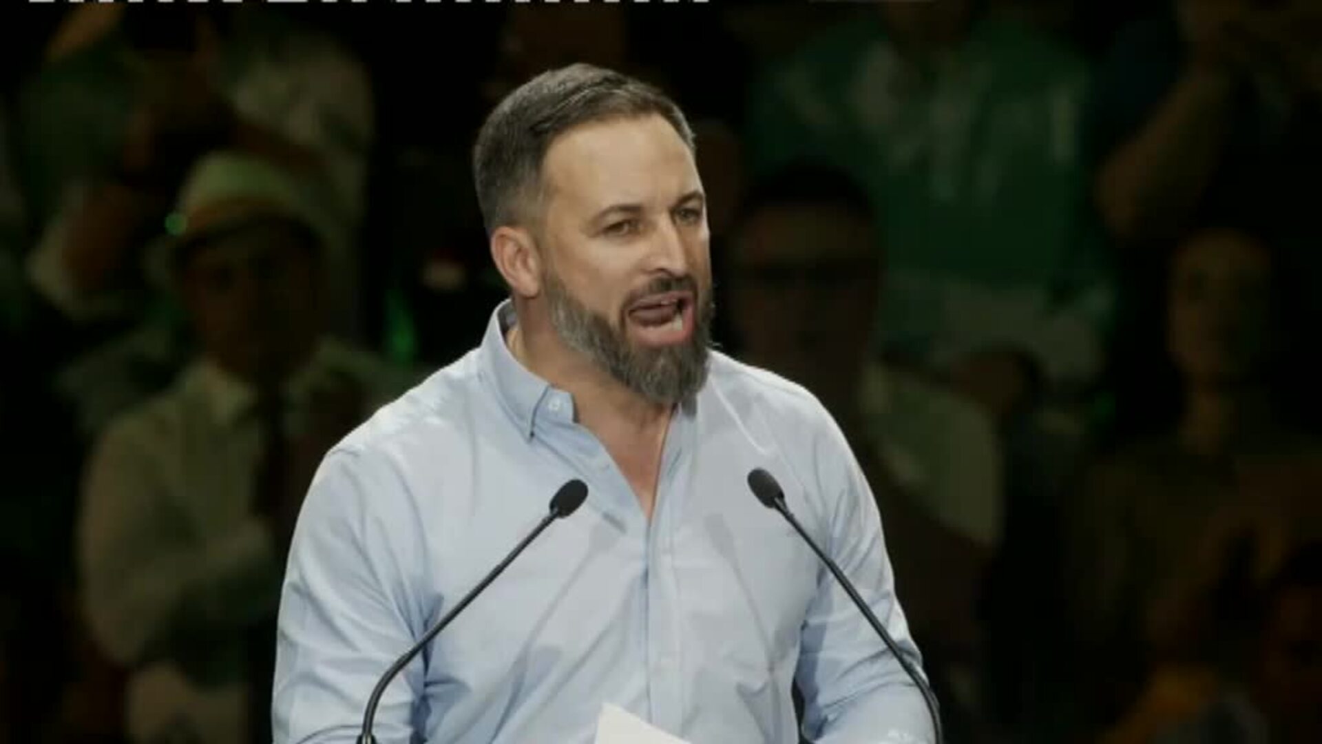 Abascal: &quot;En Vox no pactaremos con el partido de historia criminal, el PSOE&quot;