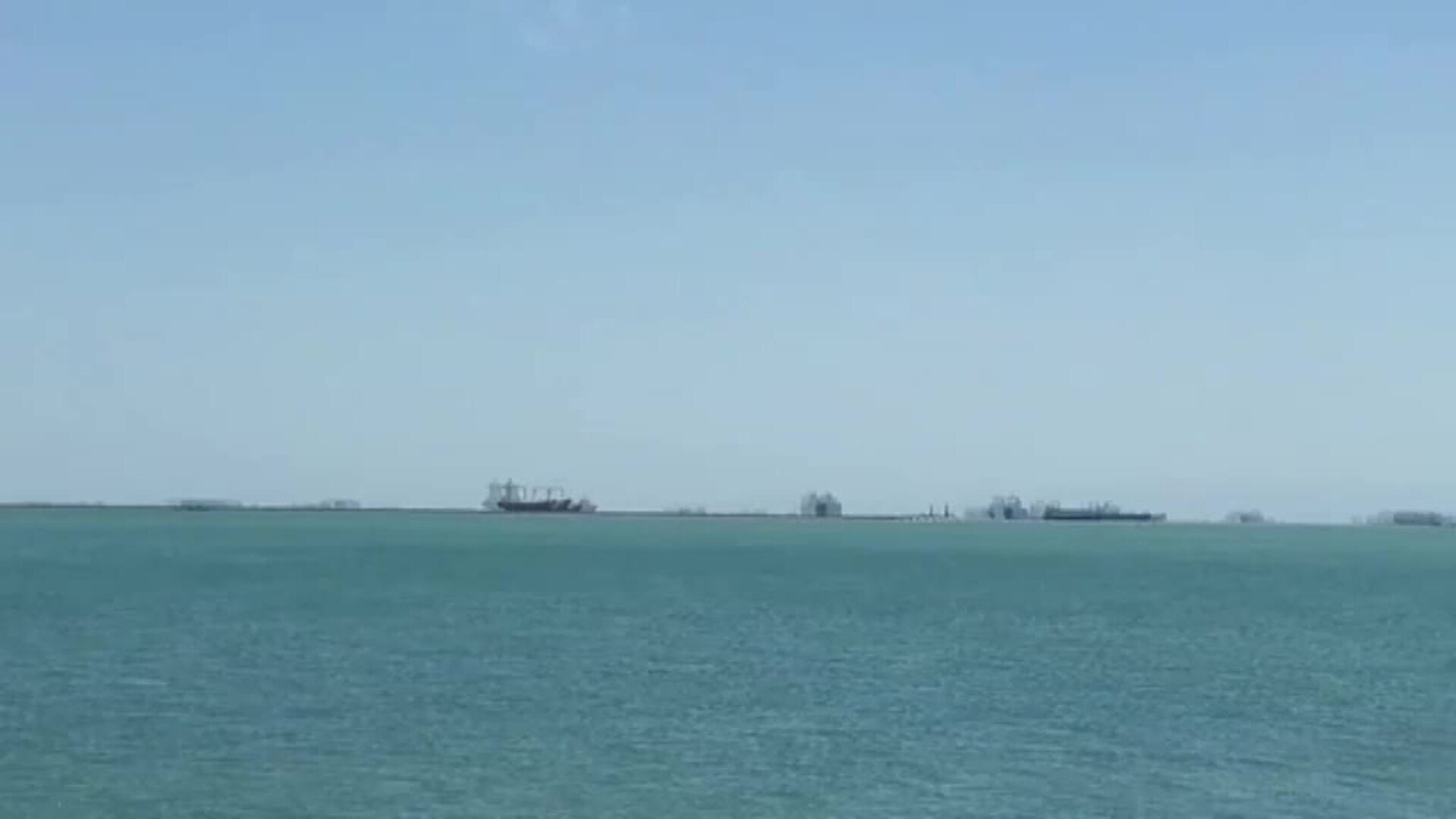 Las autoridades del Canal de Suez culpan al capitán del Ever Given del atasco en sus aguas