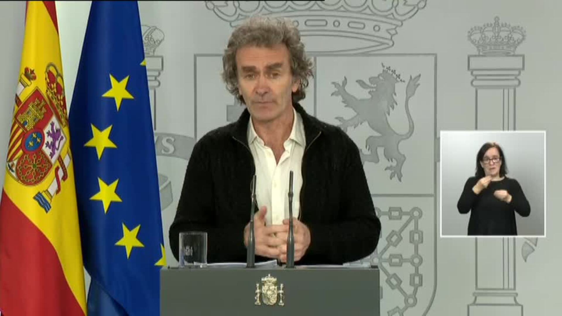 Simón: &quot;Es más importante la higiene de manos que el uso de guantes&quot;