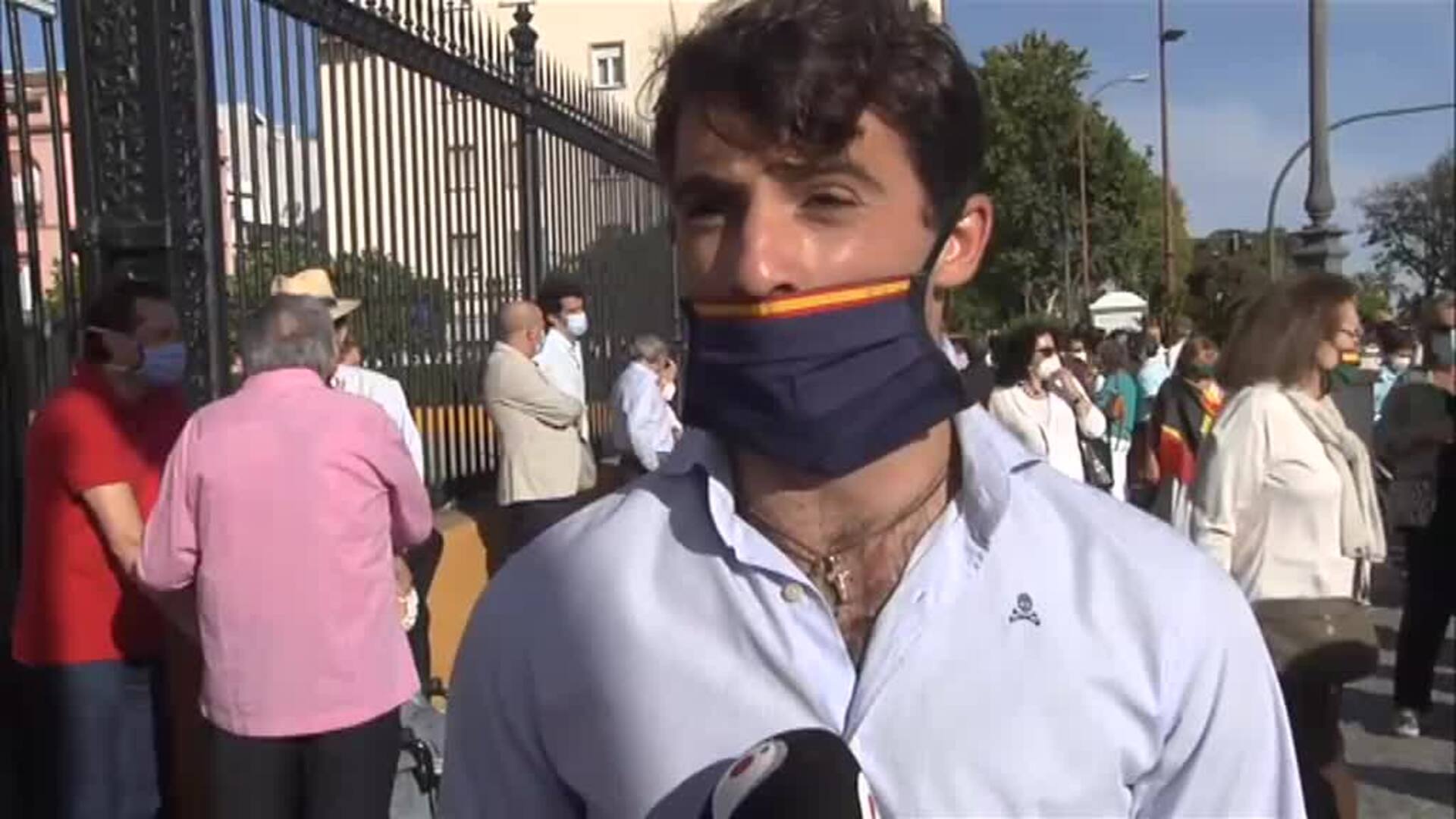 Paseo taurino en Sevilla para reivindicar la vigencia de la tauromaquia