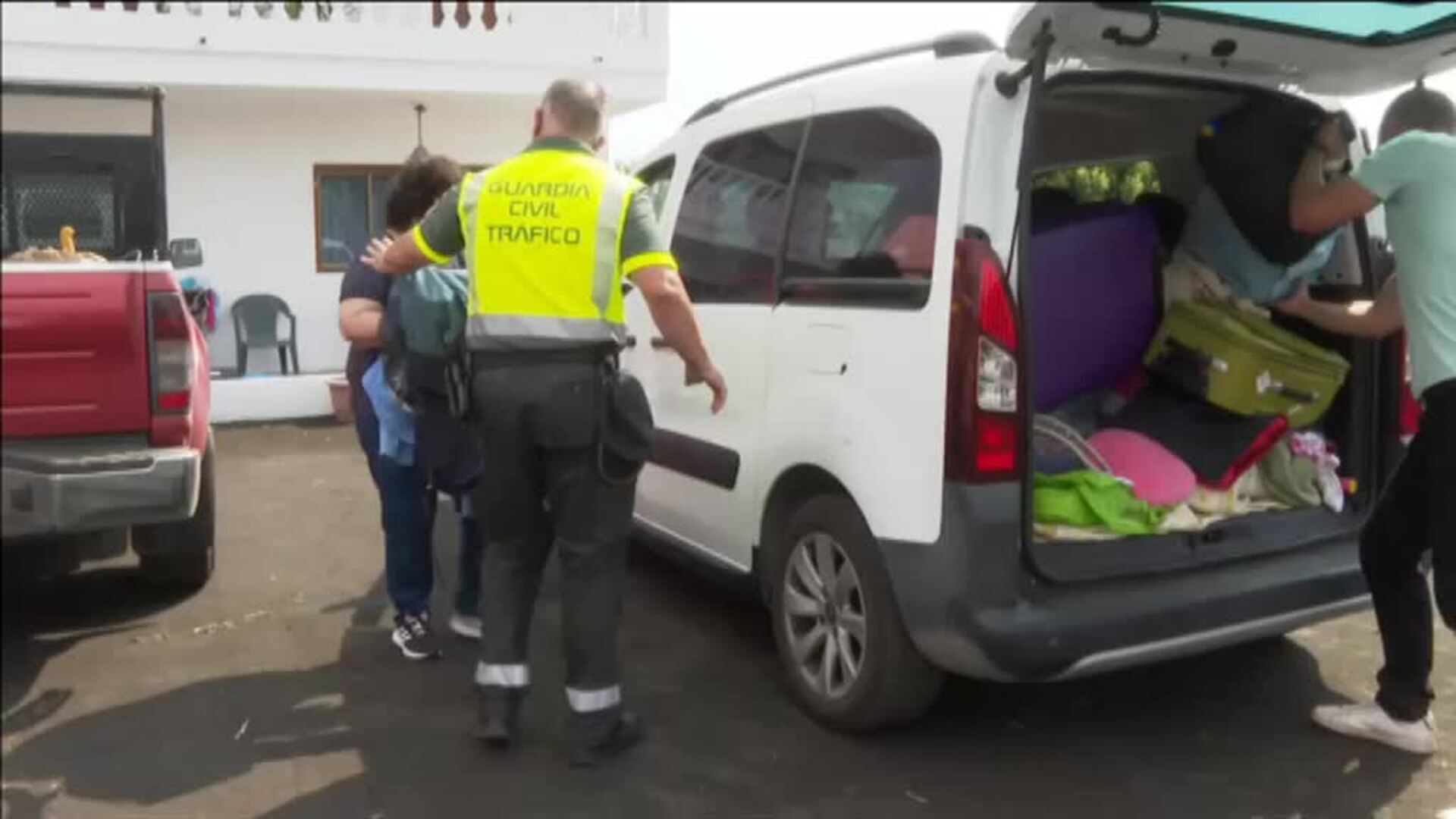 Más de 6.200 desalojados por el volcán en La Palma