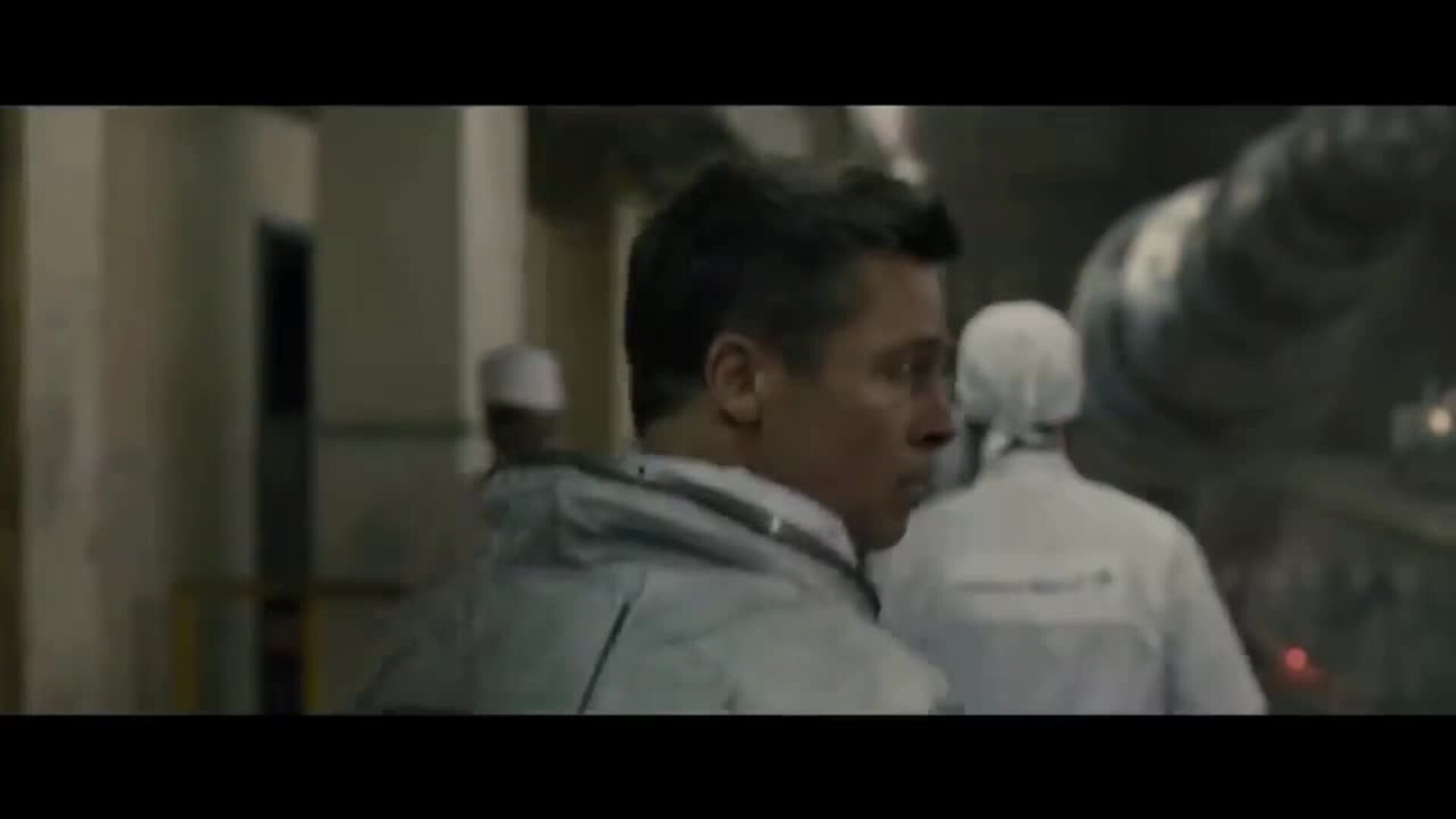 Brad Pitt vuelve a la soltería tras su corto romance con Nicole Poturalski