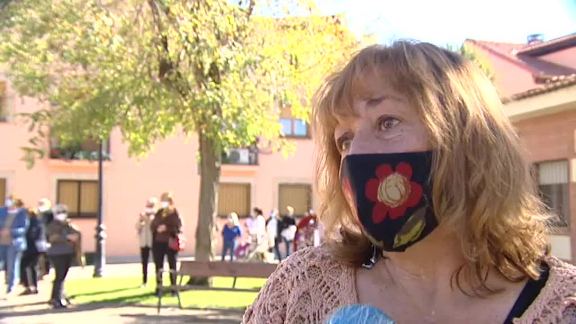 Los vecinos de Valdetorres de Jarama homenajean a su médico el día de su jubilación