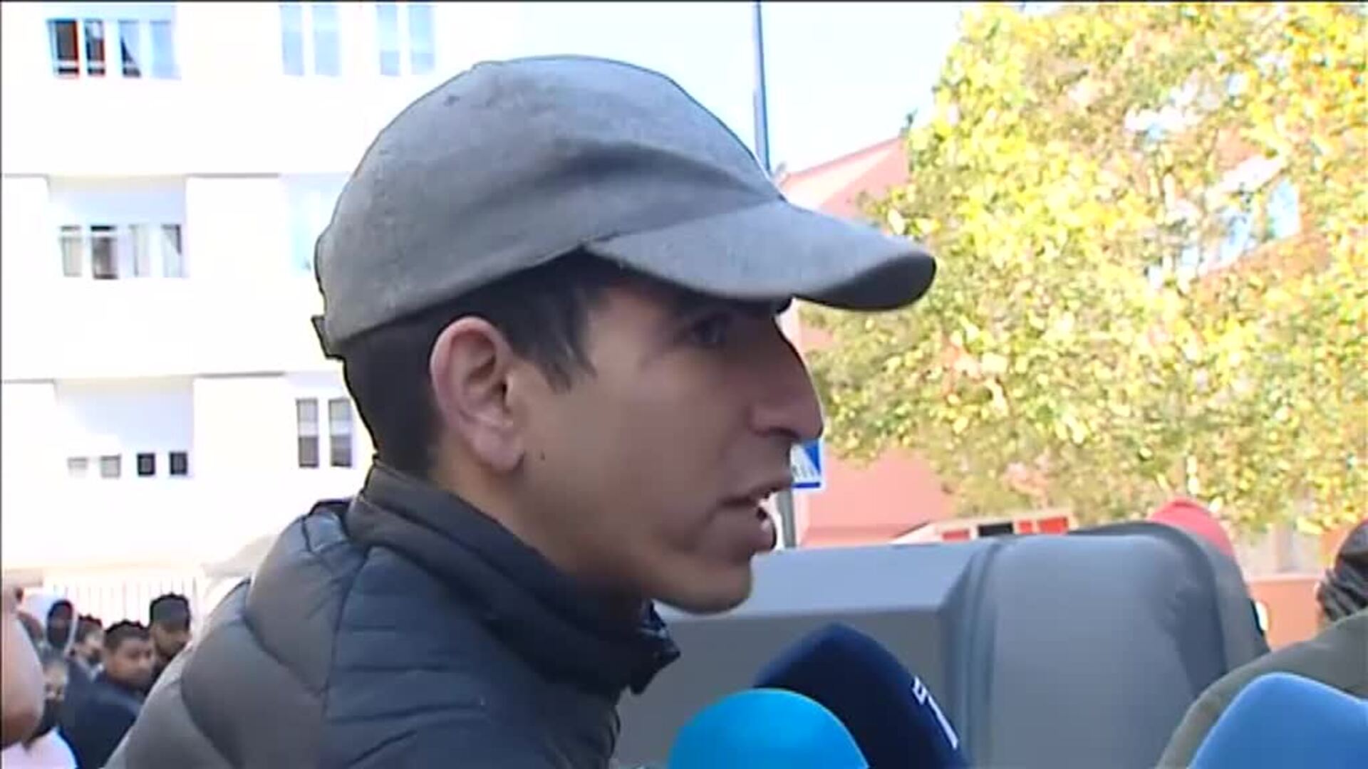 Un hombre muere abatido por la Policía tras intentar apuñalar a un agente en Villaverde