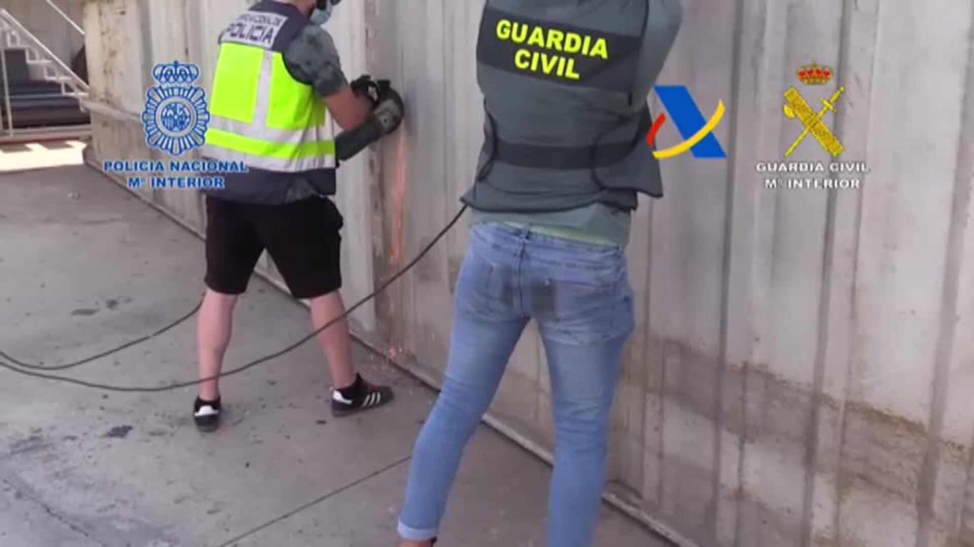 La Policía se incauta 1.100 kilos de cocaína oculta en un contenedor en Valencia