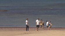 El baño en las playas de Andalucía también tiene su particular desescalada