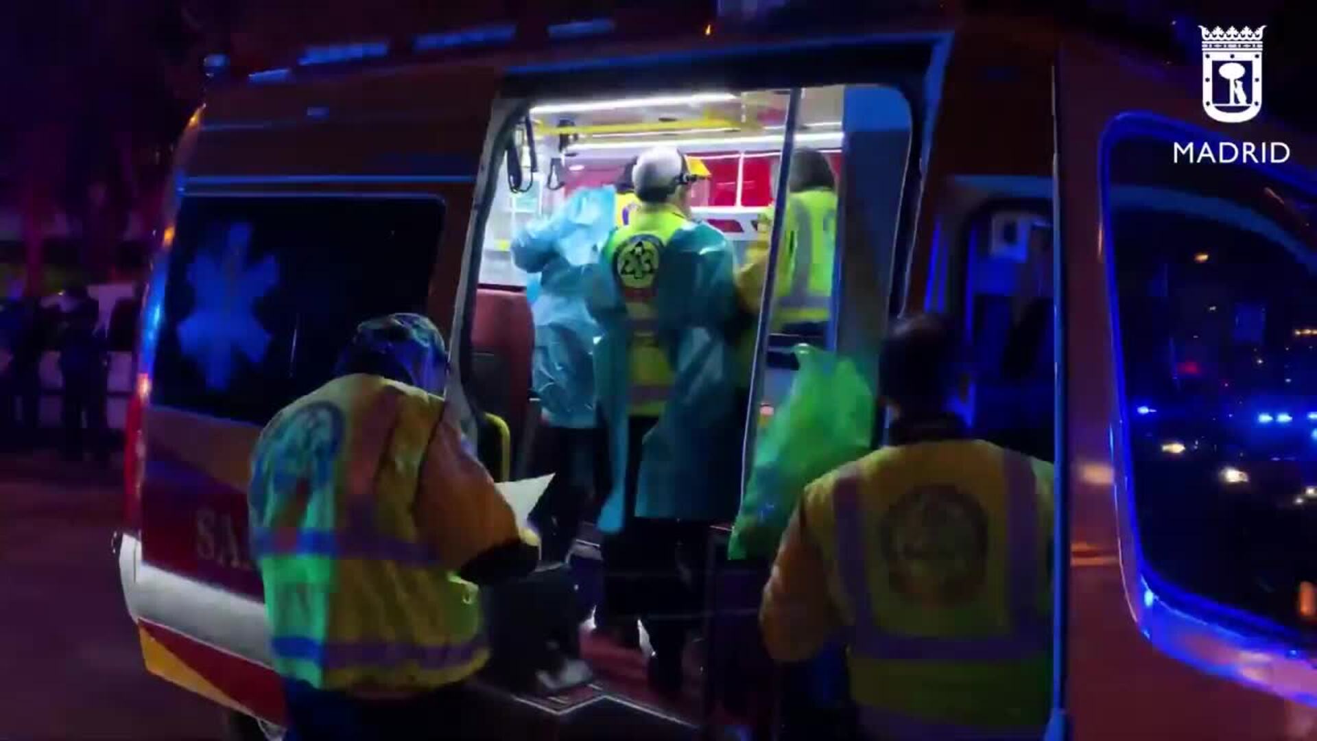 Herido muy grave un hombre por un accidente de moto en Madrid