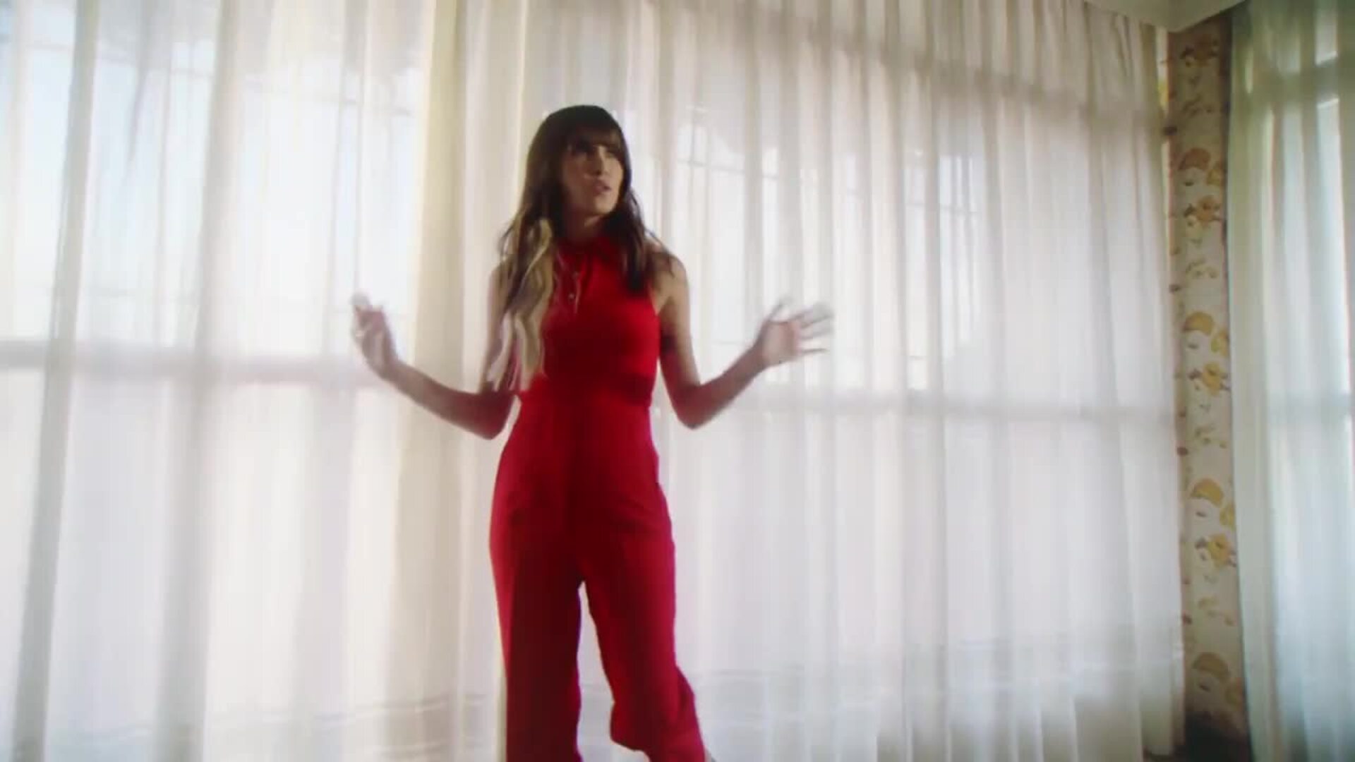 Katy Perry, Aitana y Tïesto nos llenan de positivismo con &#039;Resilient&#039;