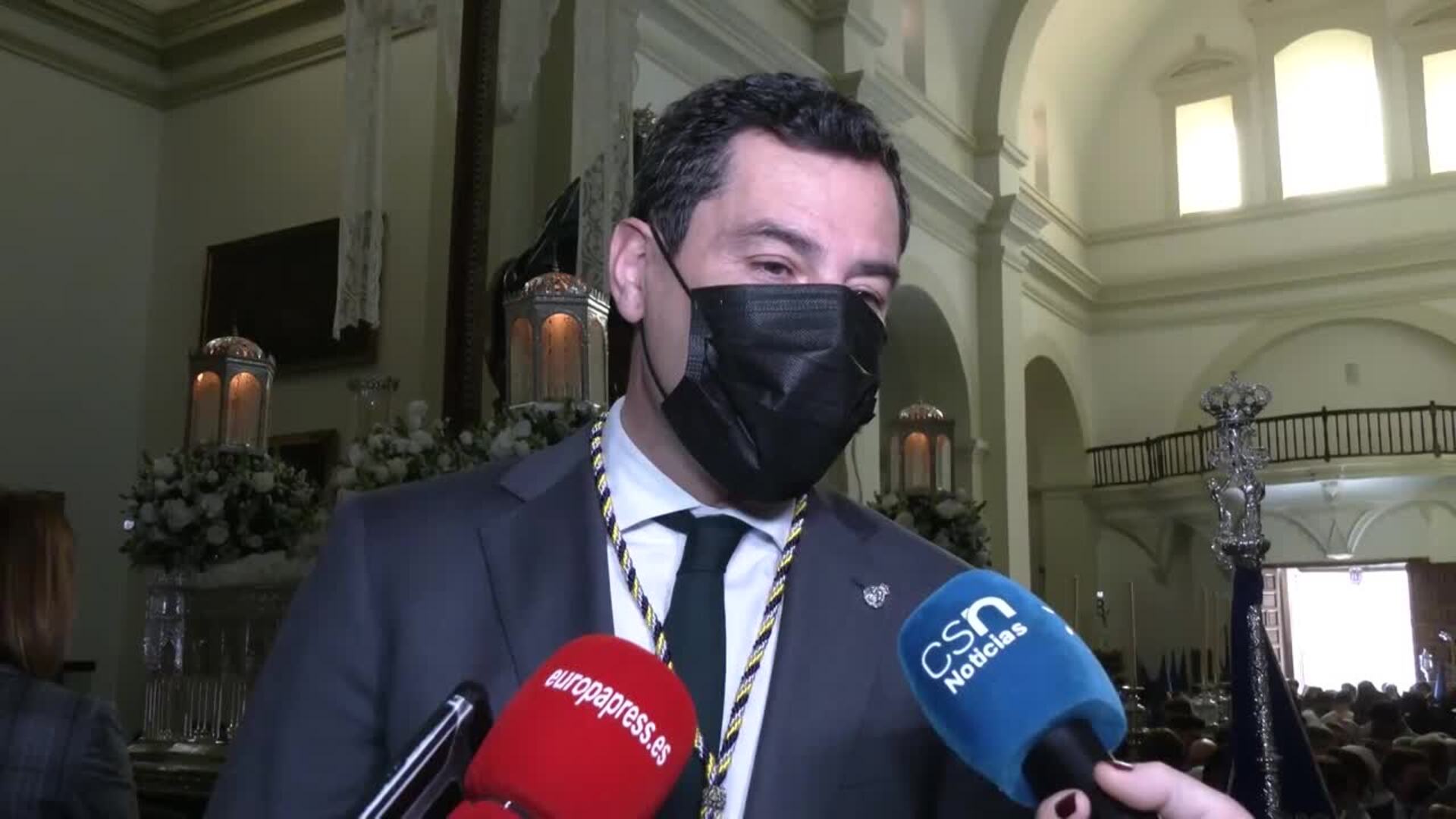 Moreno &quot;sigue meditando&quot; un posible adelanto electoral en Andalucía