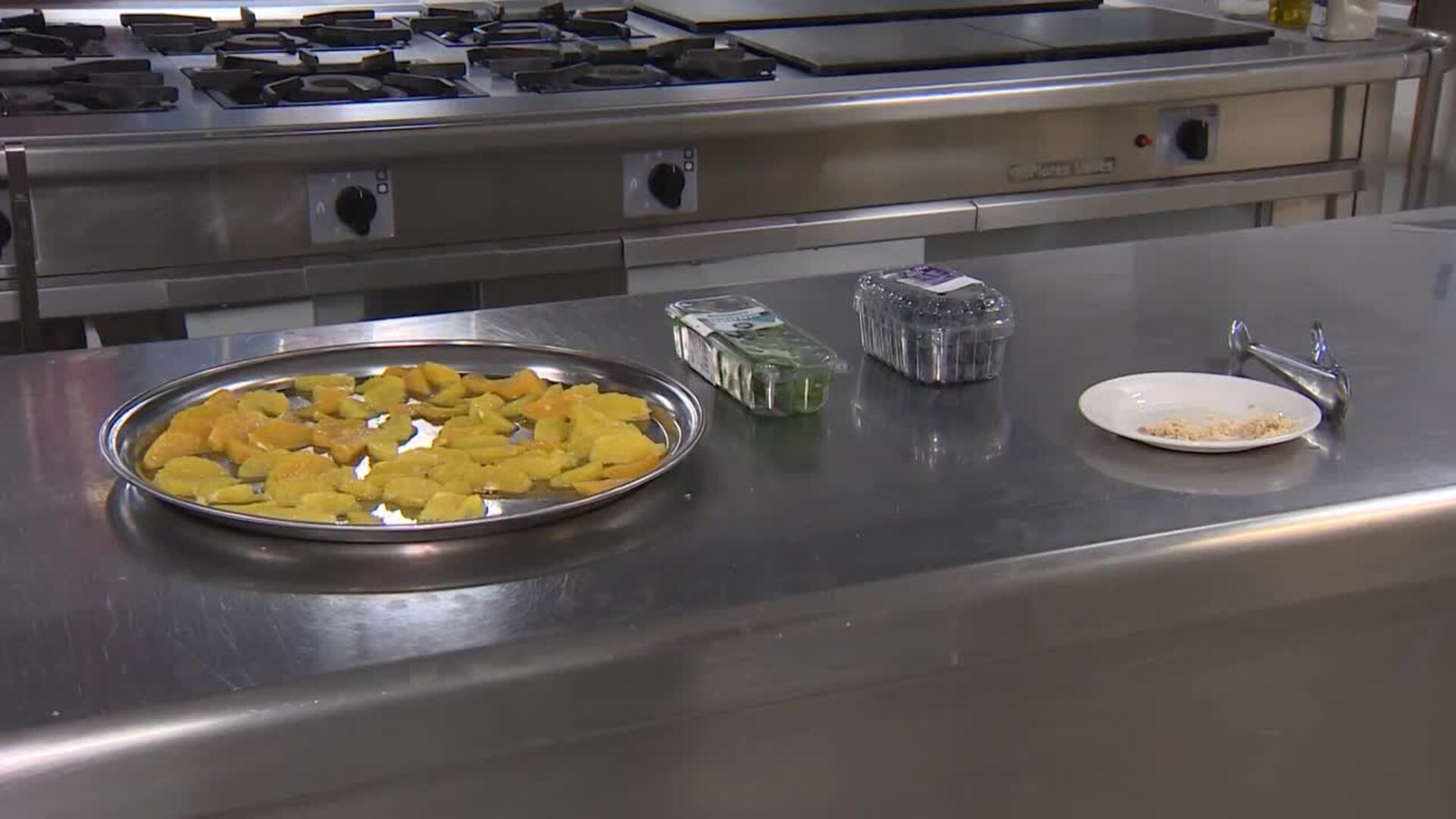 El chef Daniel Valles asegura que es &quot;maravilloso&quot; ayudar a los más necesitados