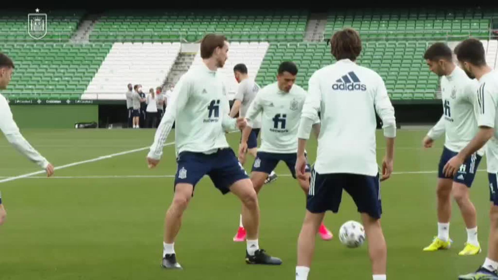 La selección española prepara en Sevilla su próximo encuentro contra Kosovo