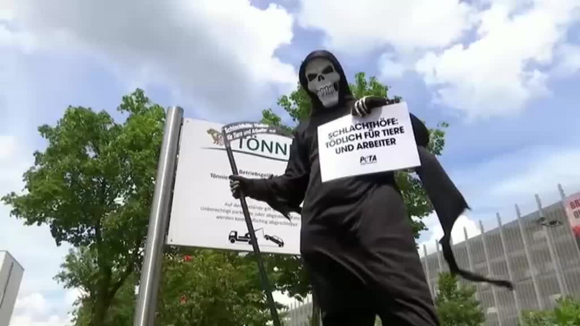 Asciende a 803 el número de trabajadores contagiados en el matadero