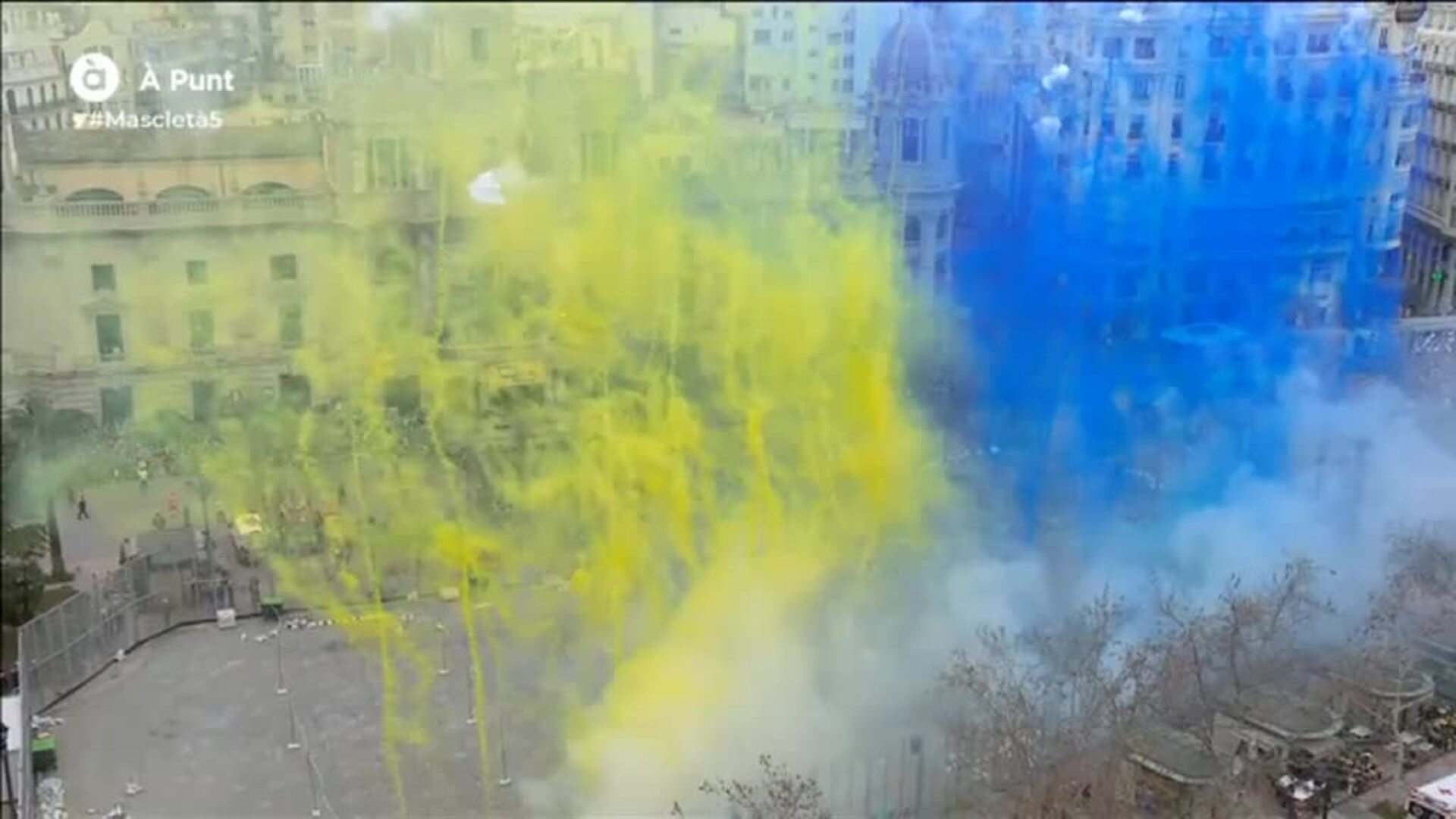 La mascletà de Valencia se convierte en un homenaje a Ucrania
