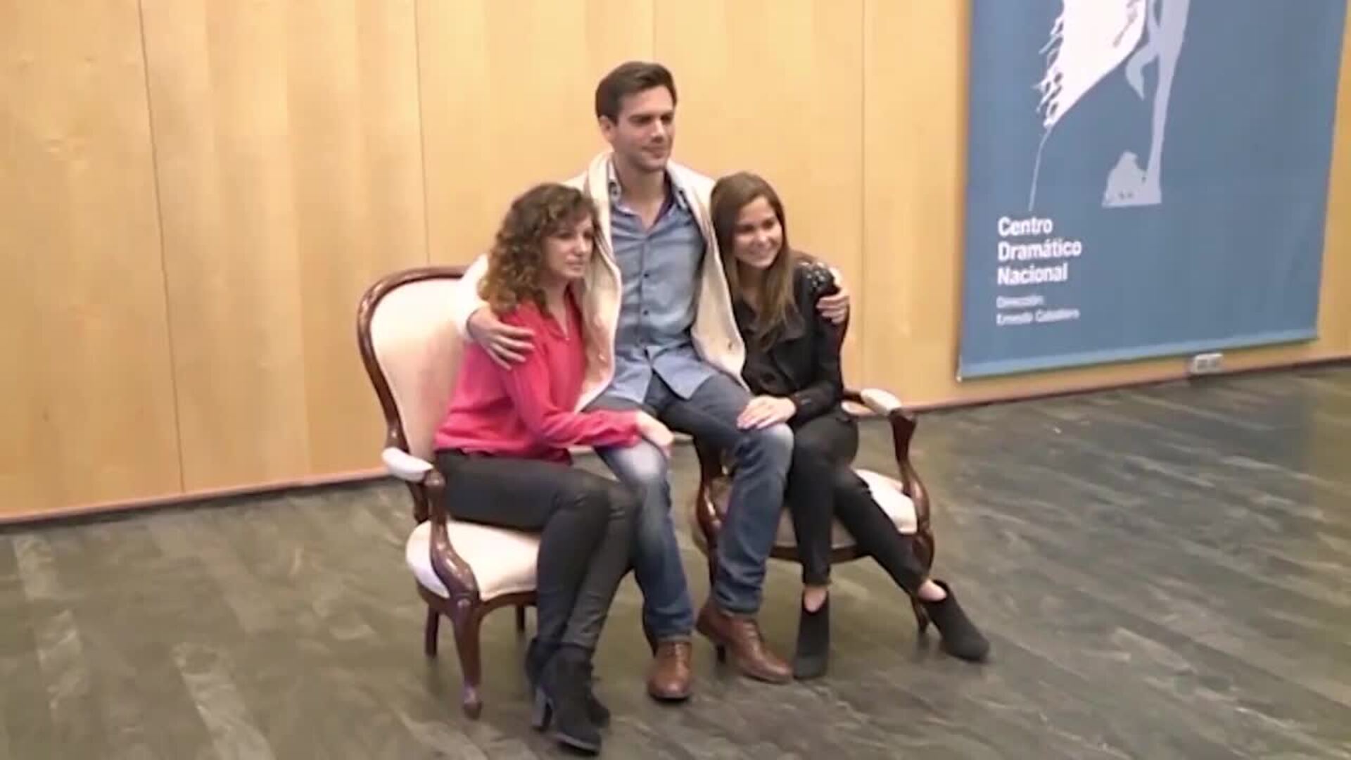 Natalia Sánchez y Marc Clotet dan la bienvenida a Neo