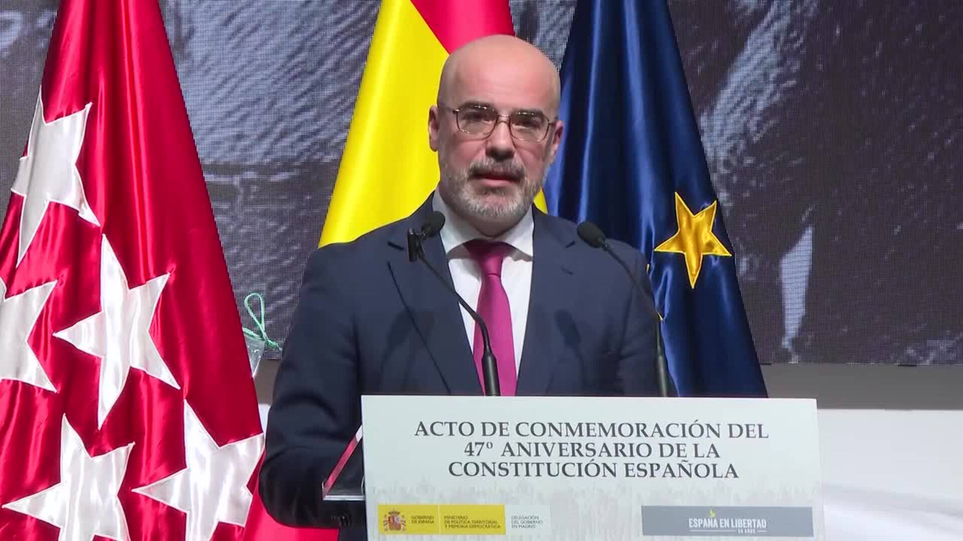 Delegado en Madrid carga contra una Ayuso "insumisa" ante la ley en el acto de la Constitución