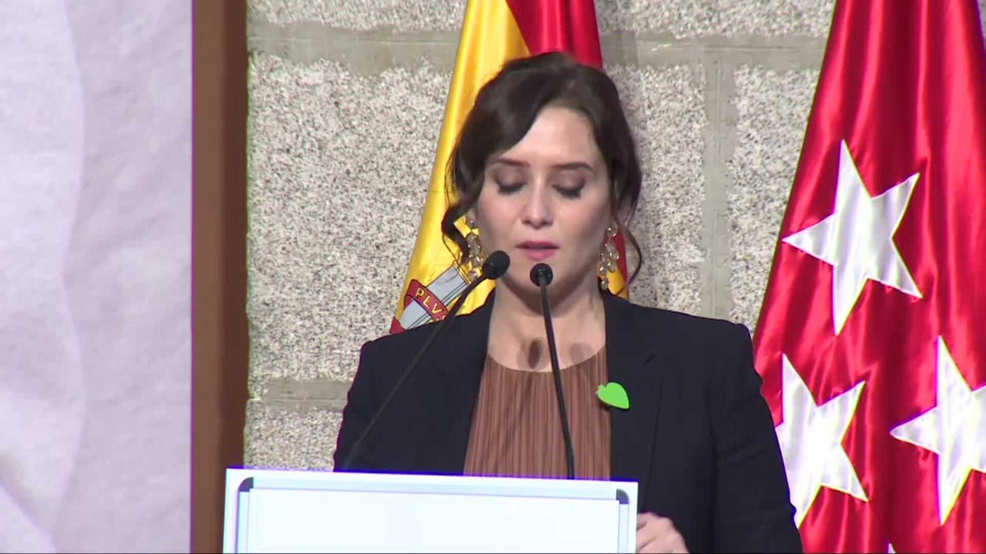 Ayuso critica que Sánchez quiera enfrentarla a CCAA del PP por la fiscalidad