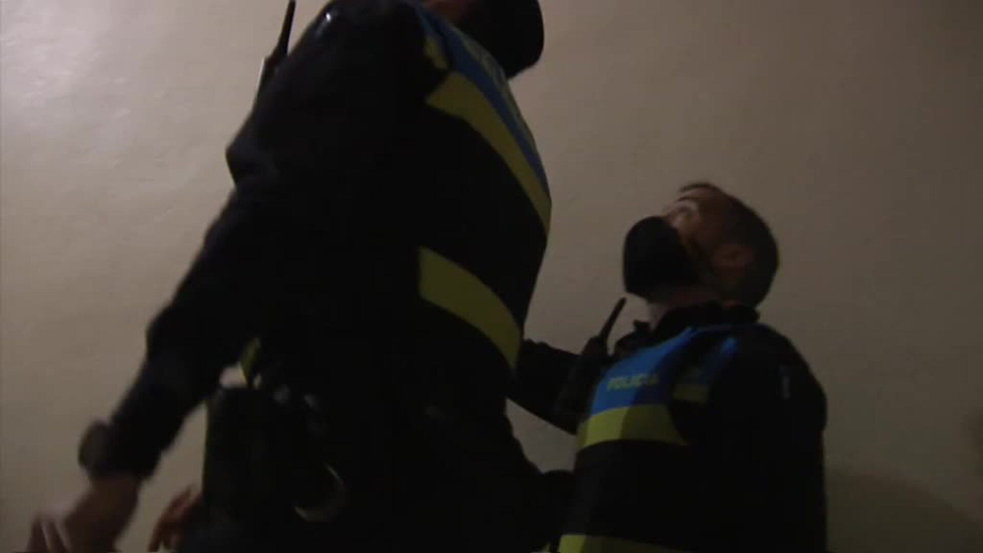 De patrulla con los agentes que controlan las restricciones covid en Salamanca