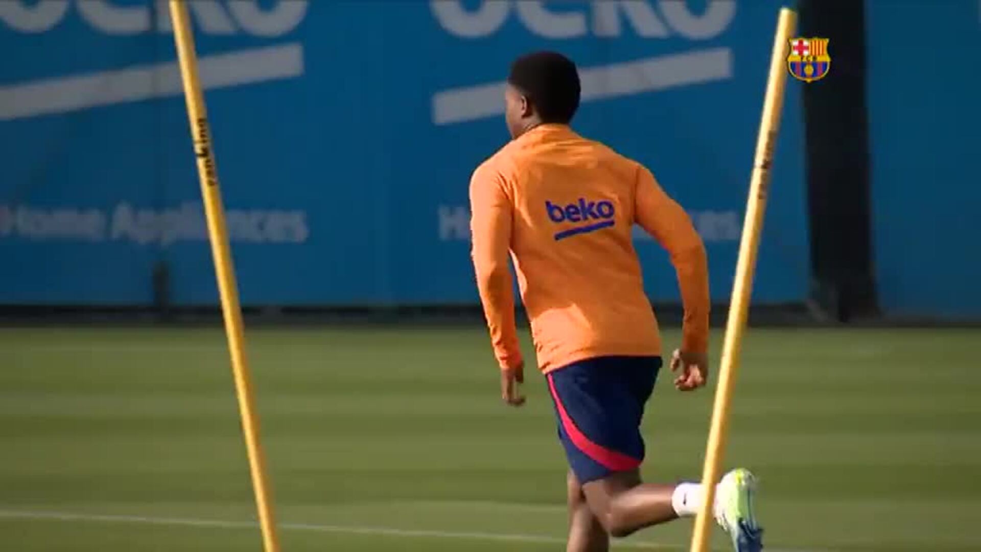 Ansu Fati se reincorpora a los entrenamientos del Barça para recuperarse de forma progresiva